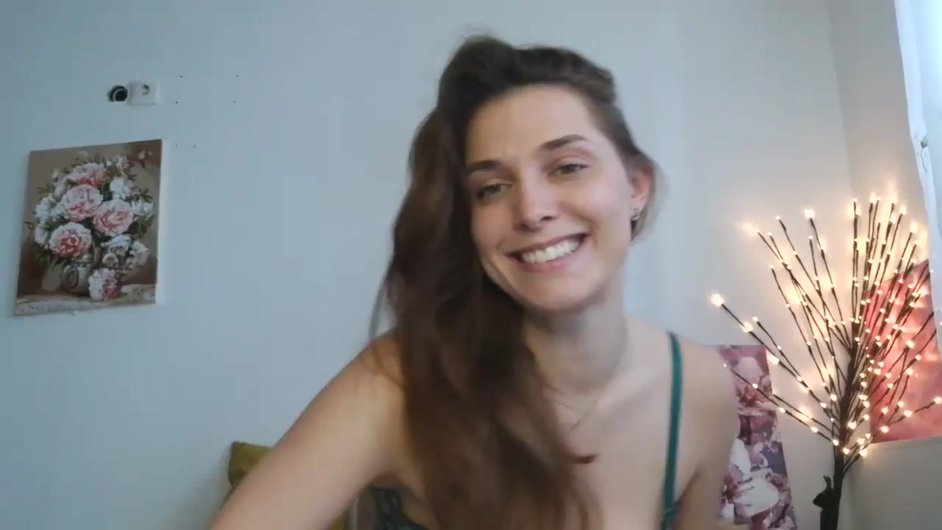 Gallery image thumbnail from HaleyReed's myfreecams stream on, 04/03/2026, 11:21 image 7 of 20