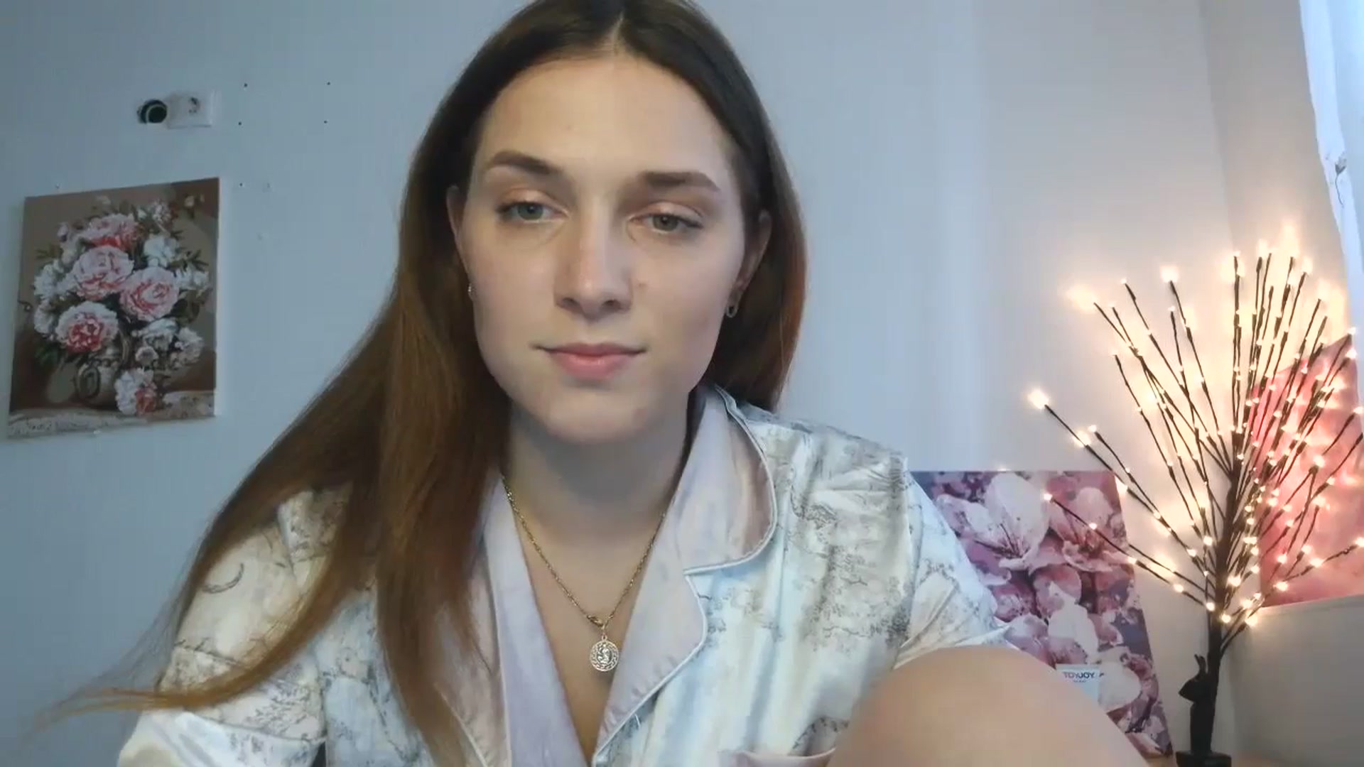 Gallery image thumbnail from HaleyReed's myfreecams stream on, 04/03/2026, 13:27 image 3 of 20