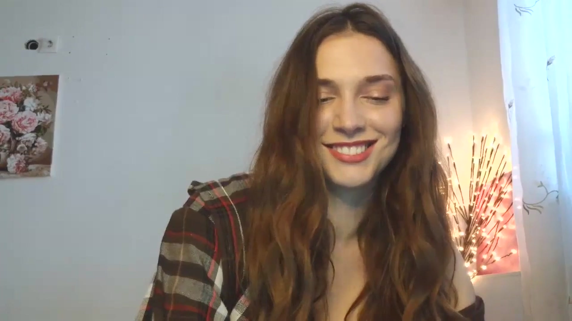 Gallery image thumbnail from HaleyReed's myfreecams stream on, 04/05/2026, 14:02 image 13 of 20