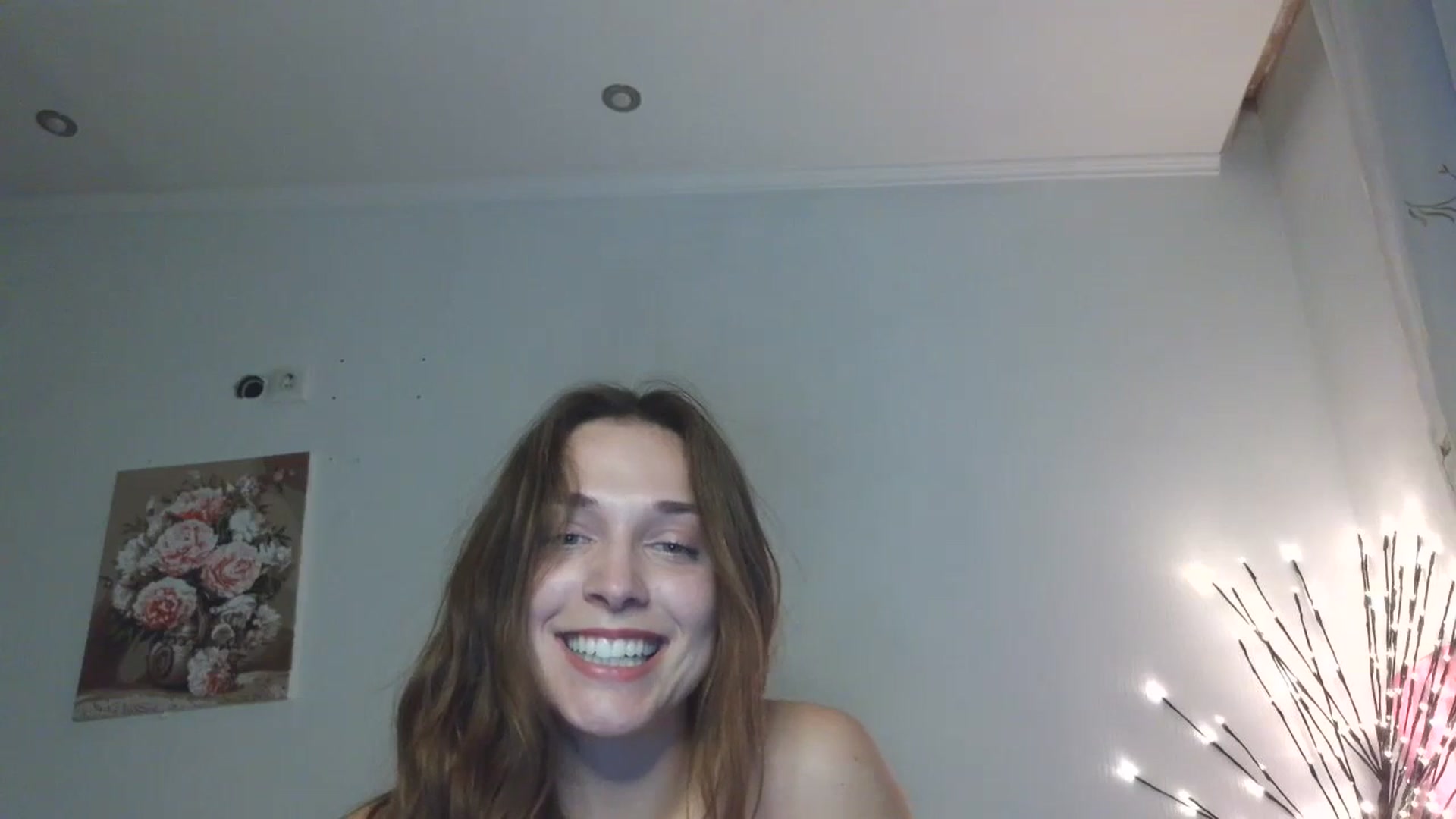 Gallery image thumbnail from HaleyReed's myfreecams stream on, 04/05/2026, 16:35 image 15 of 20