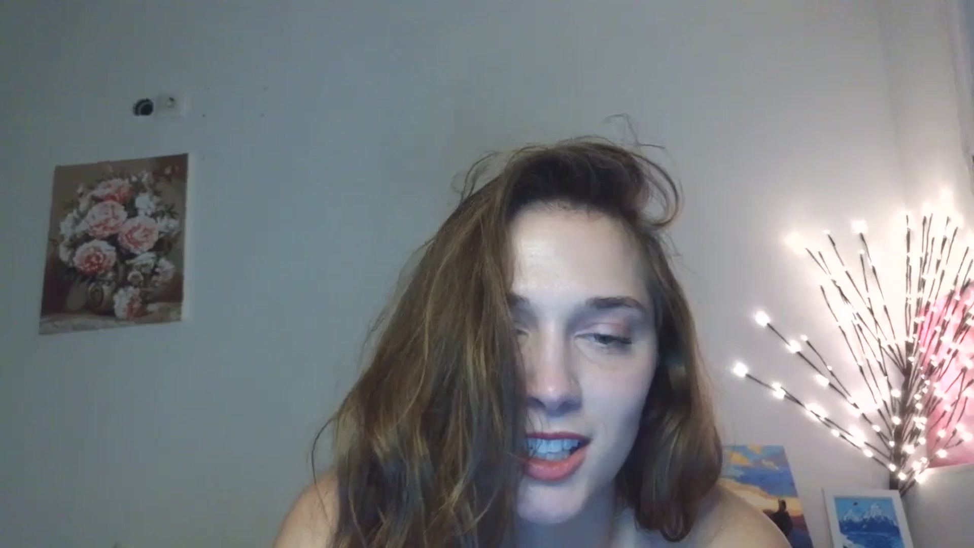 Gallery image thumbnail from HaleyReed's myfreecams stream on, 04/05/2026, 16:35 image 6 of 20