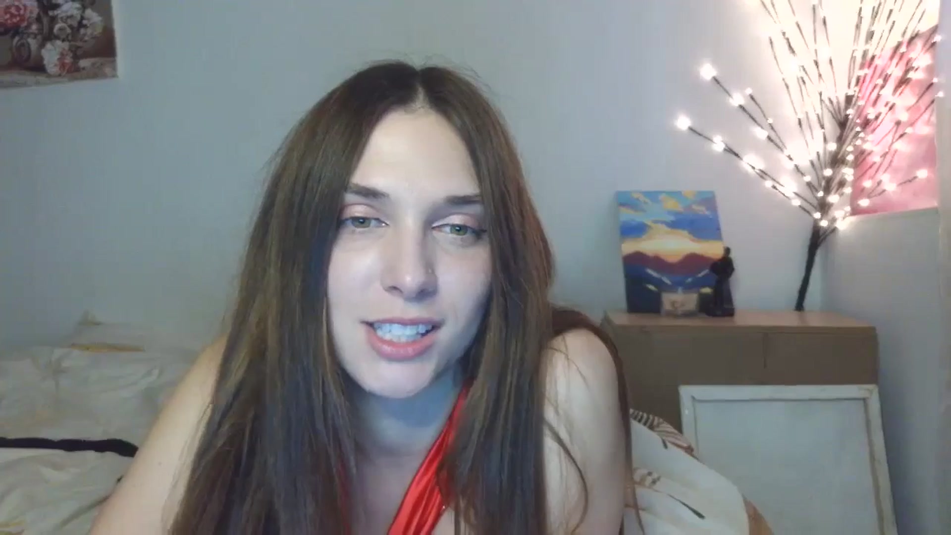 Gallery image thumbnail from HaleyReed's myfreecams stream on, 04/06/2026, 13:19 image 19 of 20