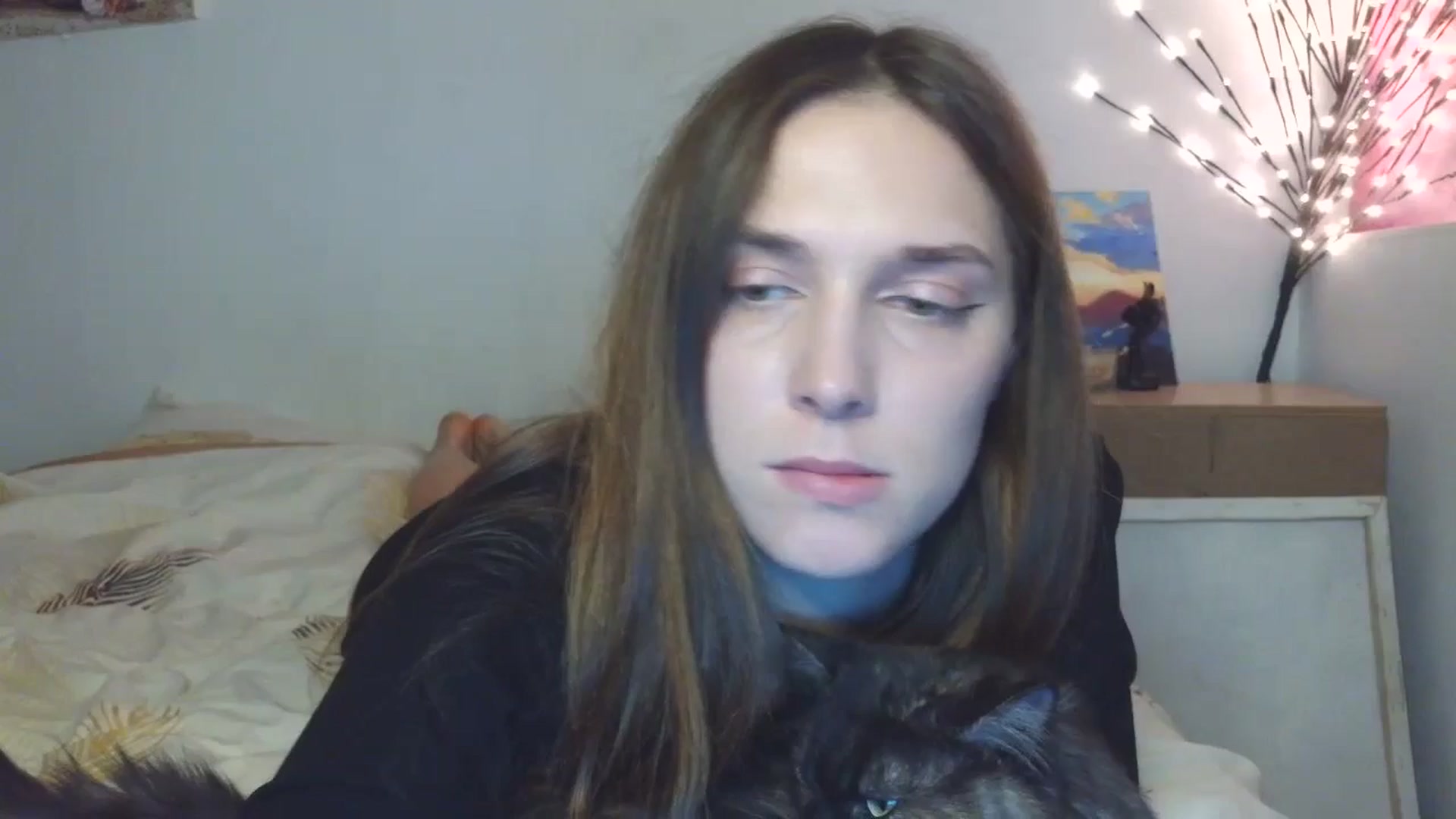 Gallery image thumbnail from HaleyReed's myfreecams stream on, 04/06/2026, 15:20 image 14 of 20