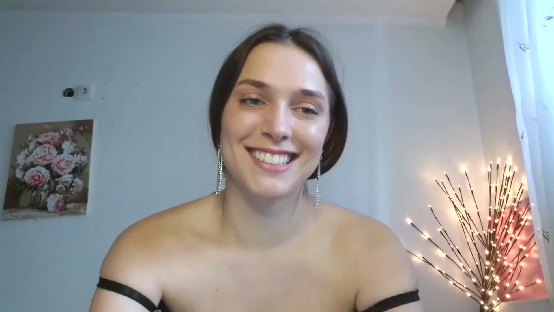 Gallery image thumbnail from HaleyReed's myfreecams stream on, 04/08/2026, 11:53 image 16 of 20