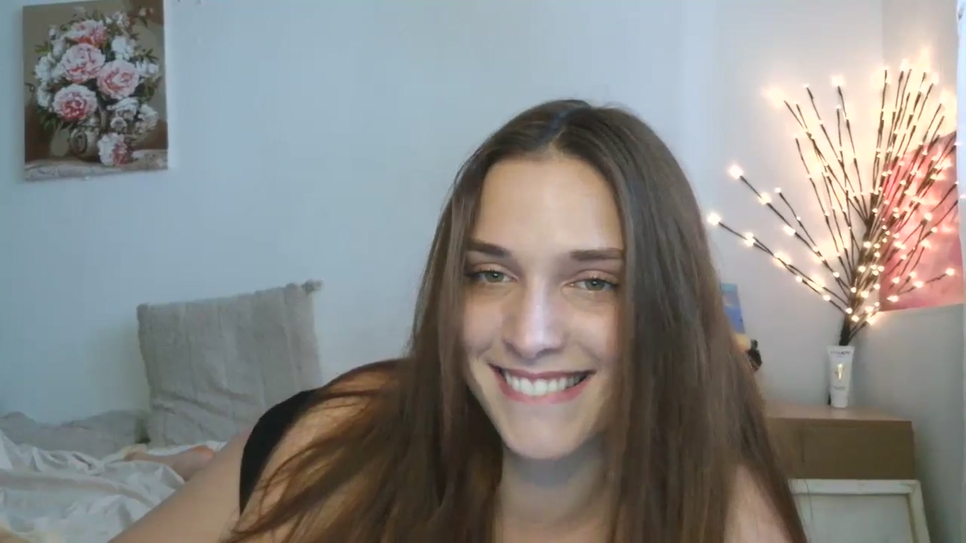 Gallery image thumbnail from HaleyReed's myfreecams stream on, 04/08/2026, 11:53 image 9 of 20