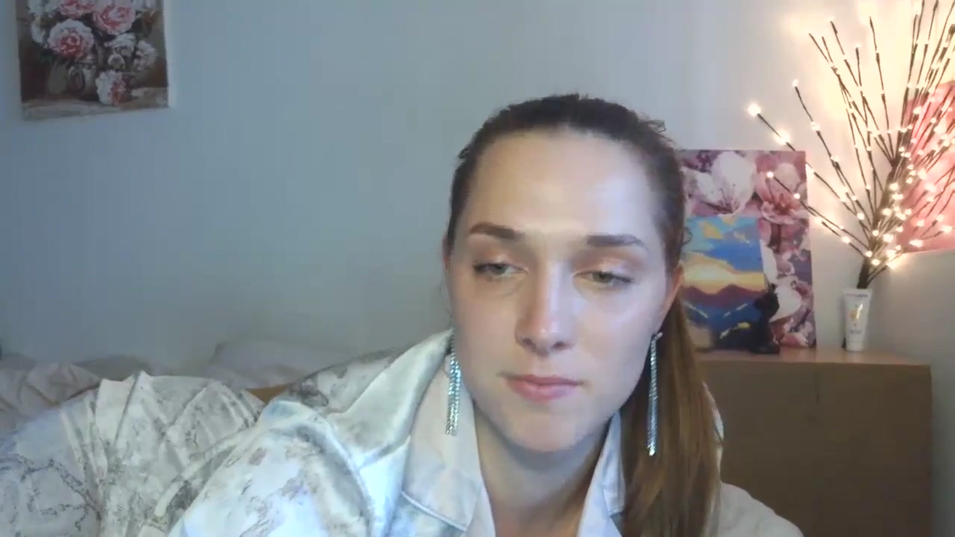 Gallery image thumbnail from HaleyReed's myfreecams stream on, 04/08/2026, 15:23 image 12 of 20