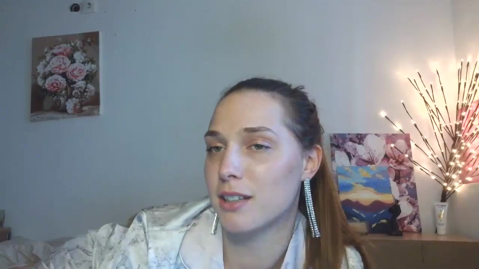 Gallery image thumbnail from HaleyReed's myfreecams stream on, 04/08/2026, 15:23 image 20 of 20
