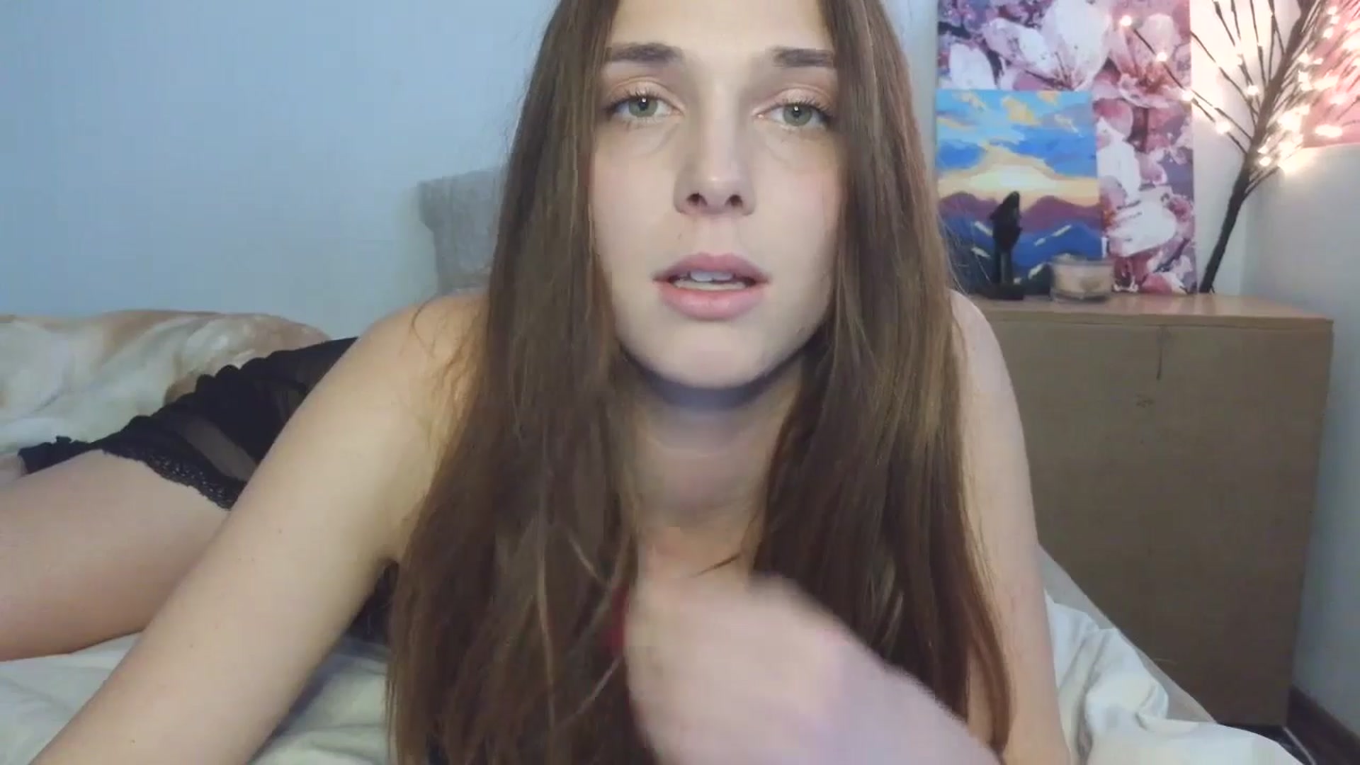 Gallery image thumbnail from HaleyReed's myfreecams stream on, 04/10/2026, 13:27 image 19 of 20