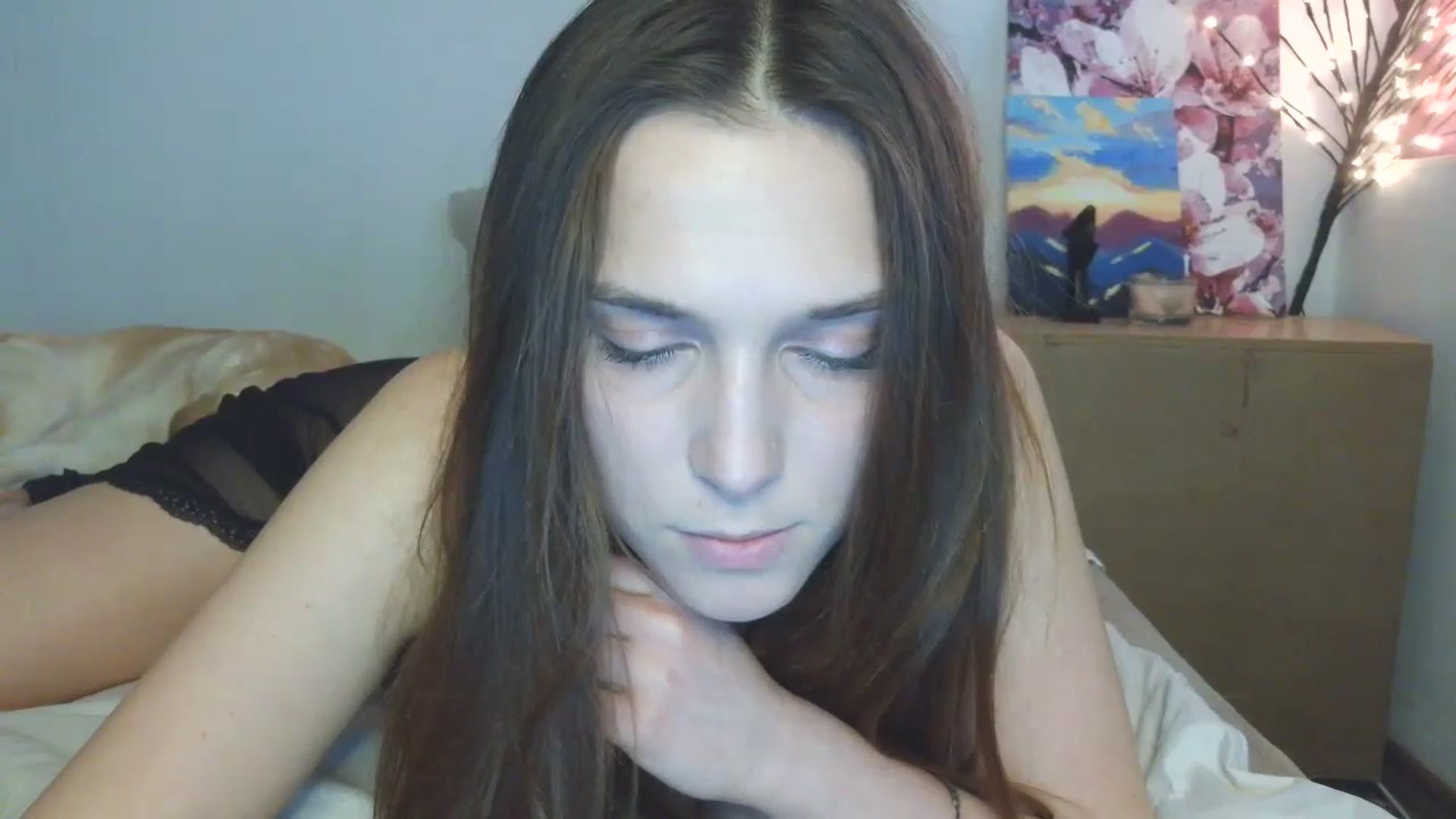 Gallery image thumbnail from HaleyReed's myfreecams stream on, 04/10/2026, 13:27 image 5 of 20