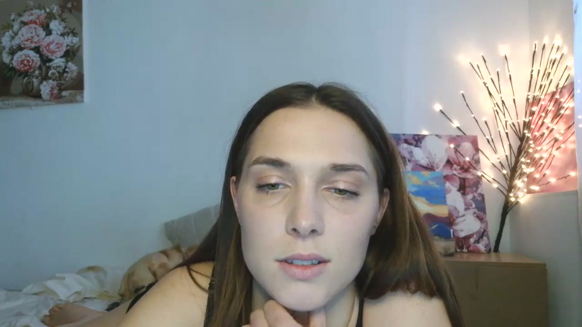 Gallery image thumbnail from HaleyReed's myfreecams stream on, 04/10/2026, 14:34 image 5 of 20