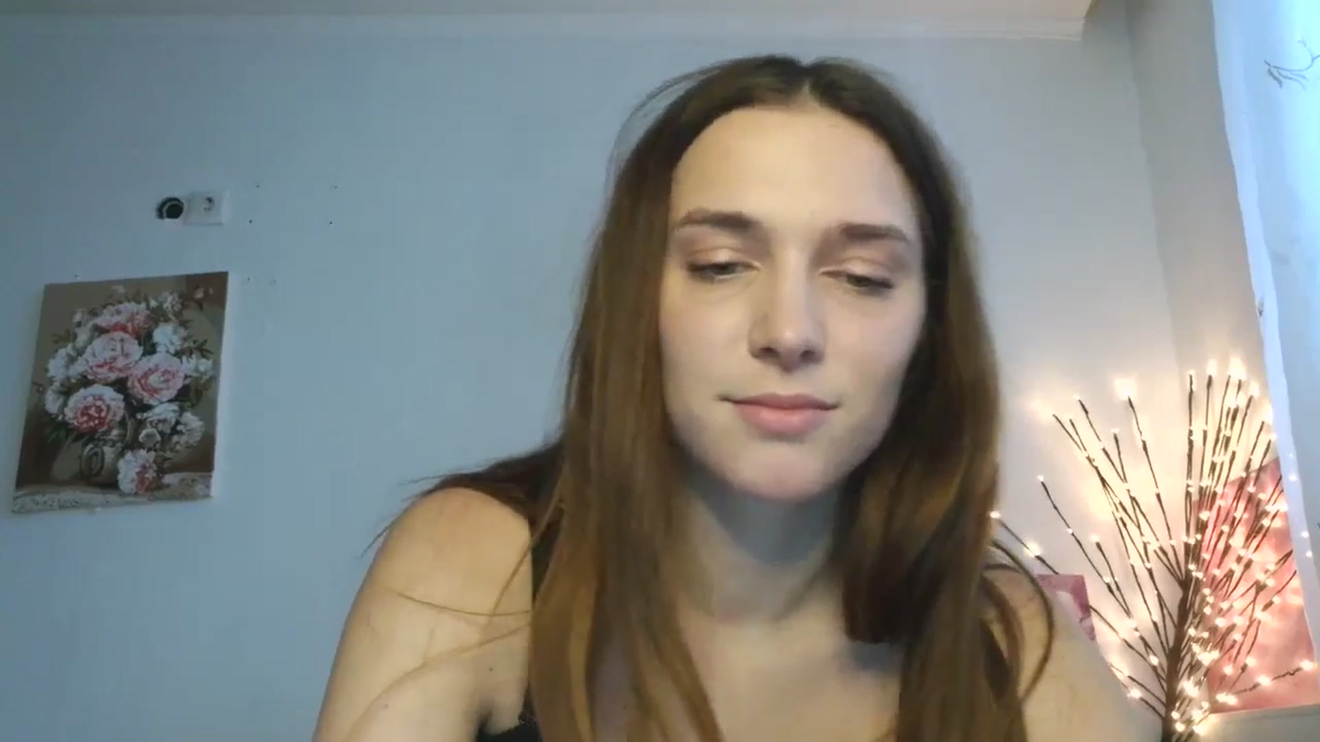 Gallery image thumbnail from HaleyReed's myfreecams stream on, 04/10/2026, 14:34 image 13 of 20