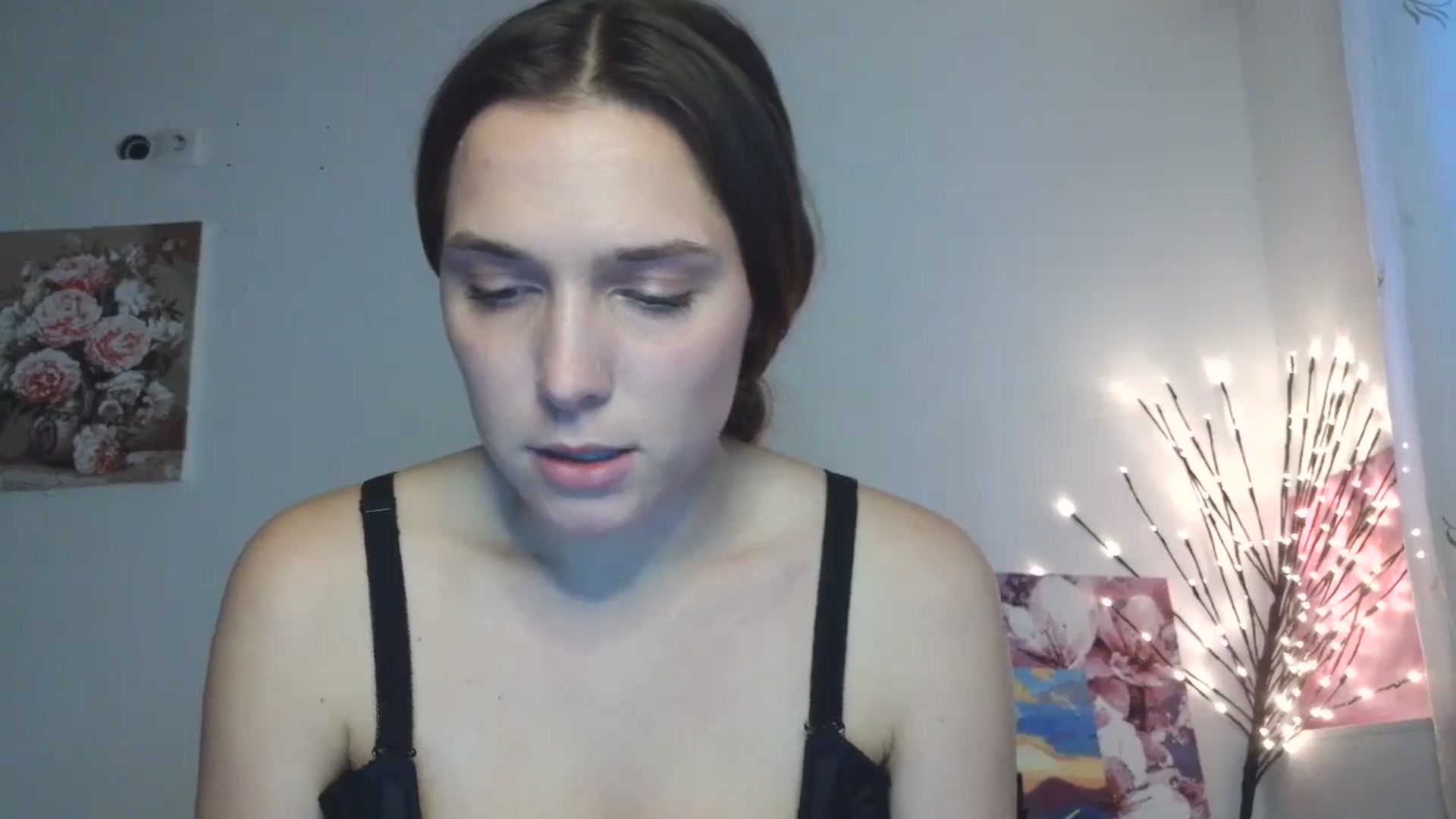 Gallery image thumbnail from HaleyReed's myfreecams stream on, 04/10/2026, 16:02 image 10 of 20