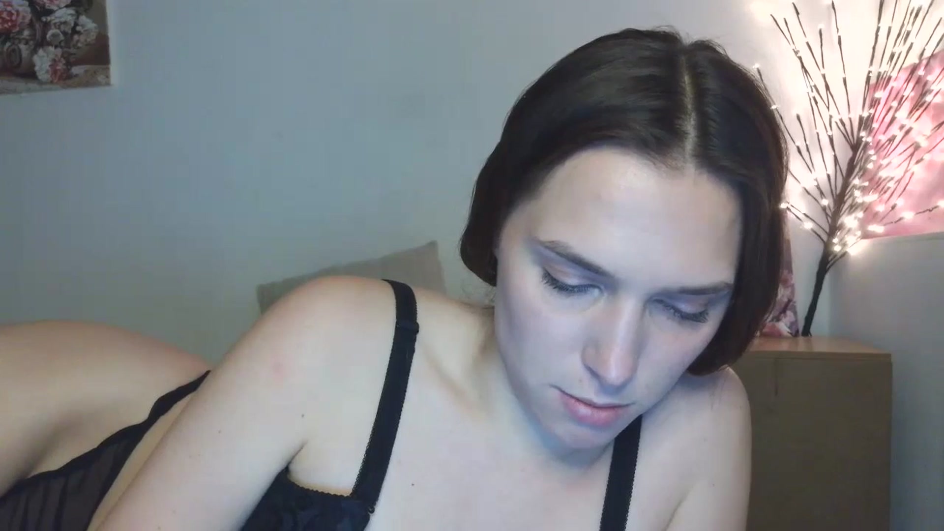 Gallery image thumbnail from HaleyReed's myfreecams stream on, 04/10/2026, 16:02 image 19 of 20