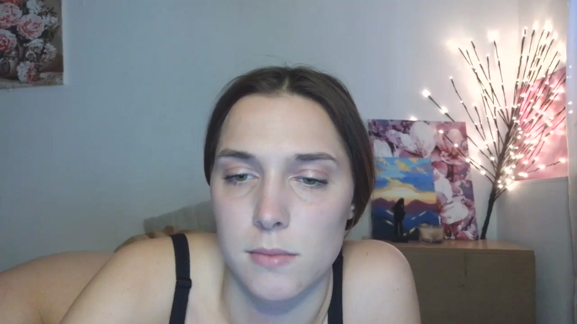 Gallery image thumbnail from HaleyReed's myfreecams stream on, 04/10/2026, 16:02 image 5 of 20