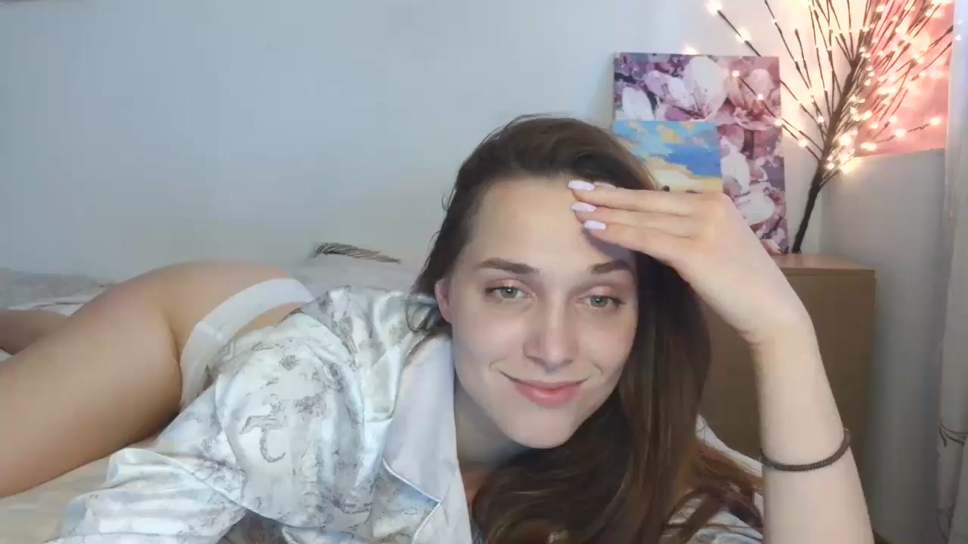 Gallery image thumbnail from HaleyReed's myfreecams stream on, 04/11/2026, 11:48 image 16 of 20