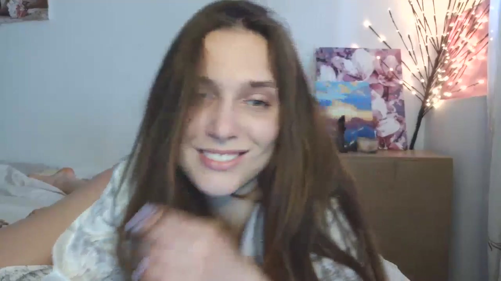 Gallery image thumbnail from HaleyReed's myfreecams stream on, 04/11/2026, 11:48 image 12 of 20