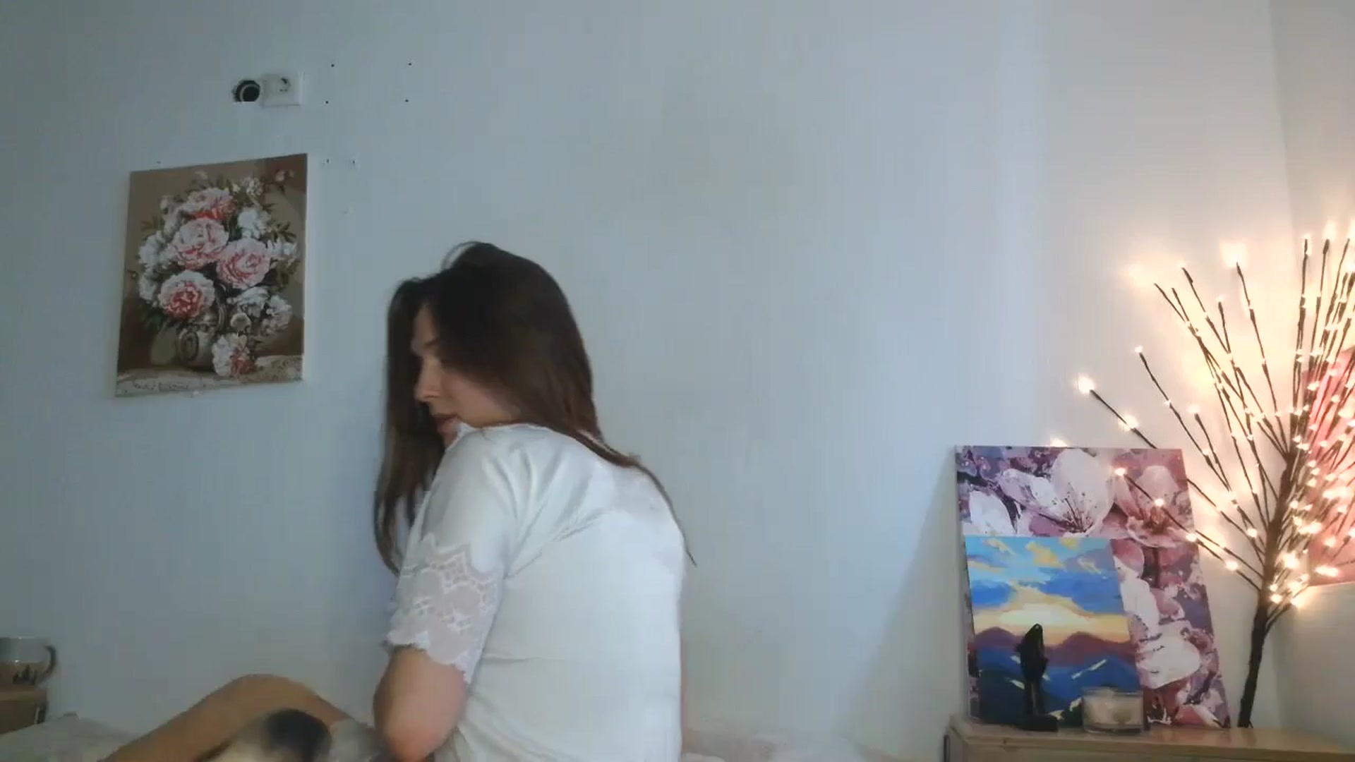 Gallery image thumbnail from HaleyReed's myfreecams stream on, 04/11/2026, 14:18 image 14 of 20