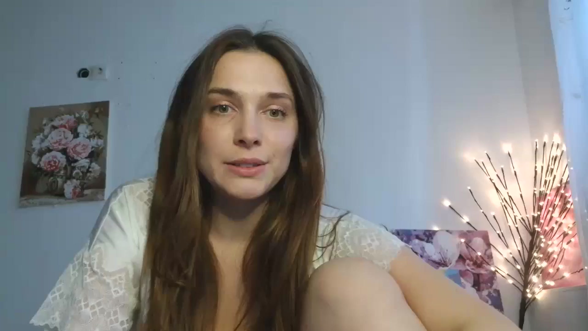 Gallery image thumbnail from HaleyReed's myfreecams stream on, 04/11/2026, 14:18 image 18 of 20