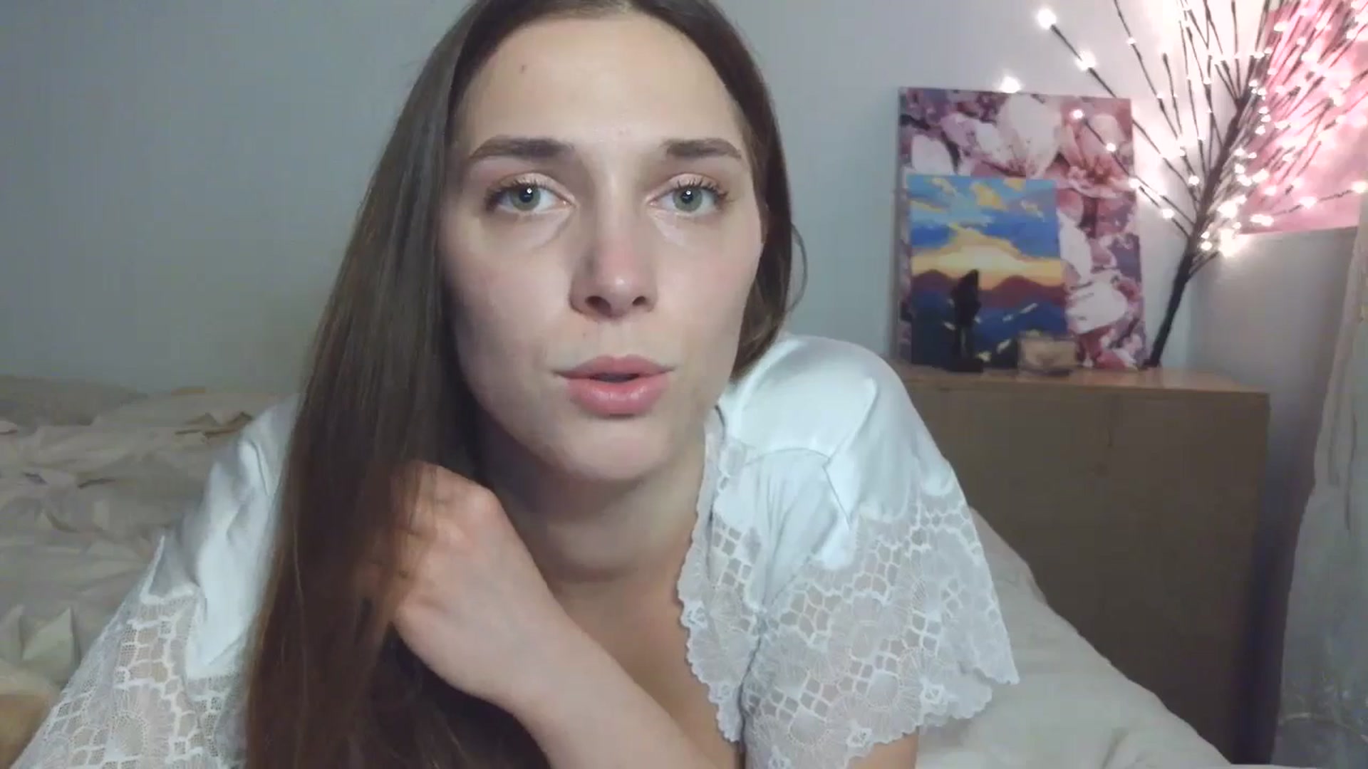 Gallery image thumbnail from HaleyReed's myfreecams stream on, 04/11/2026, 16:28 image 15 of 20