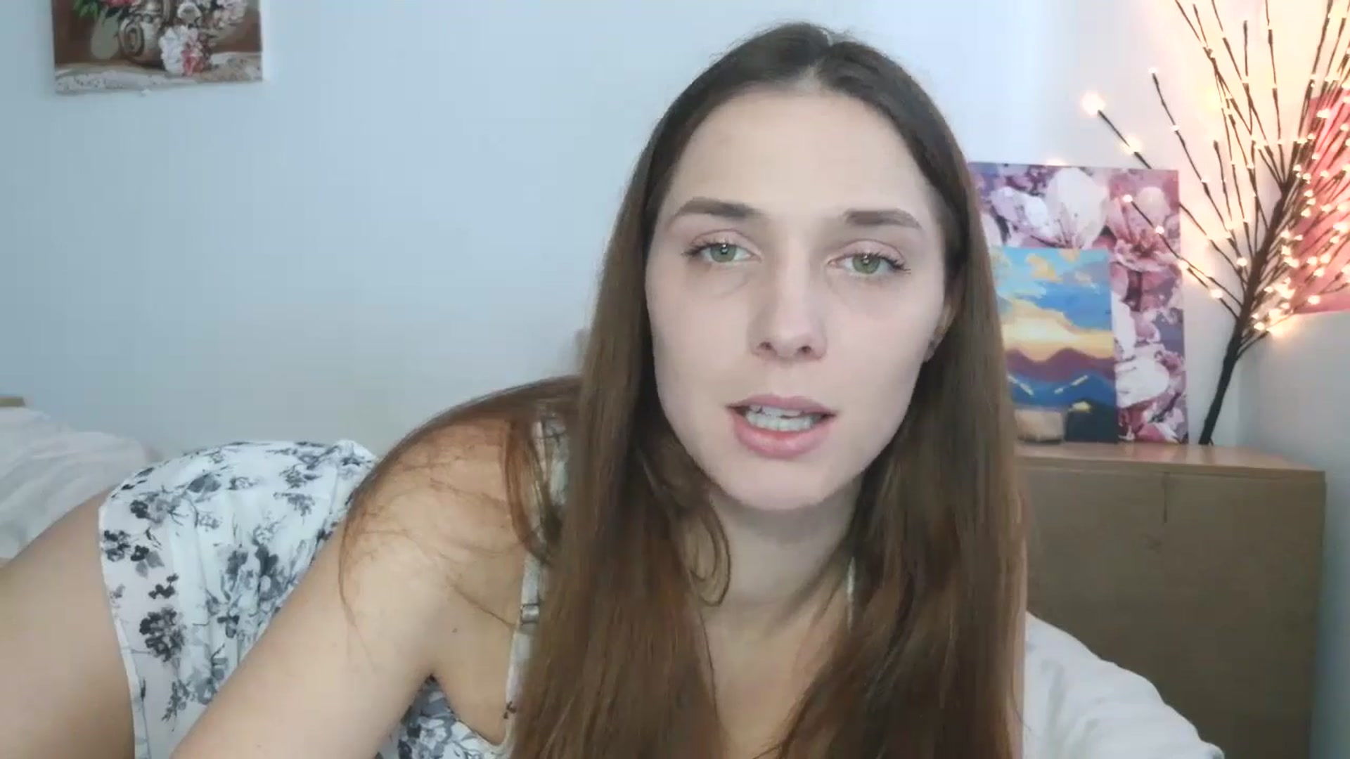 Gallery image thumbnail from HaleyReed's myfreecams stream on, 04/13/2026, 11:15 image 4 of 20