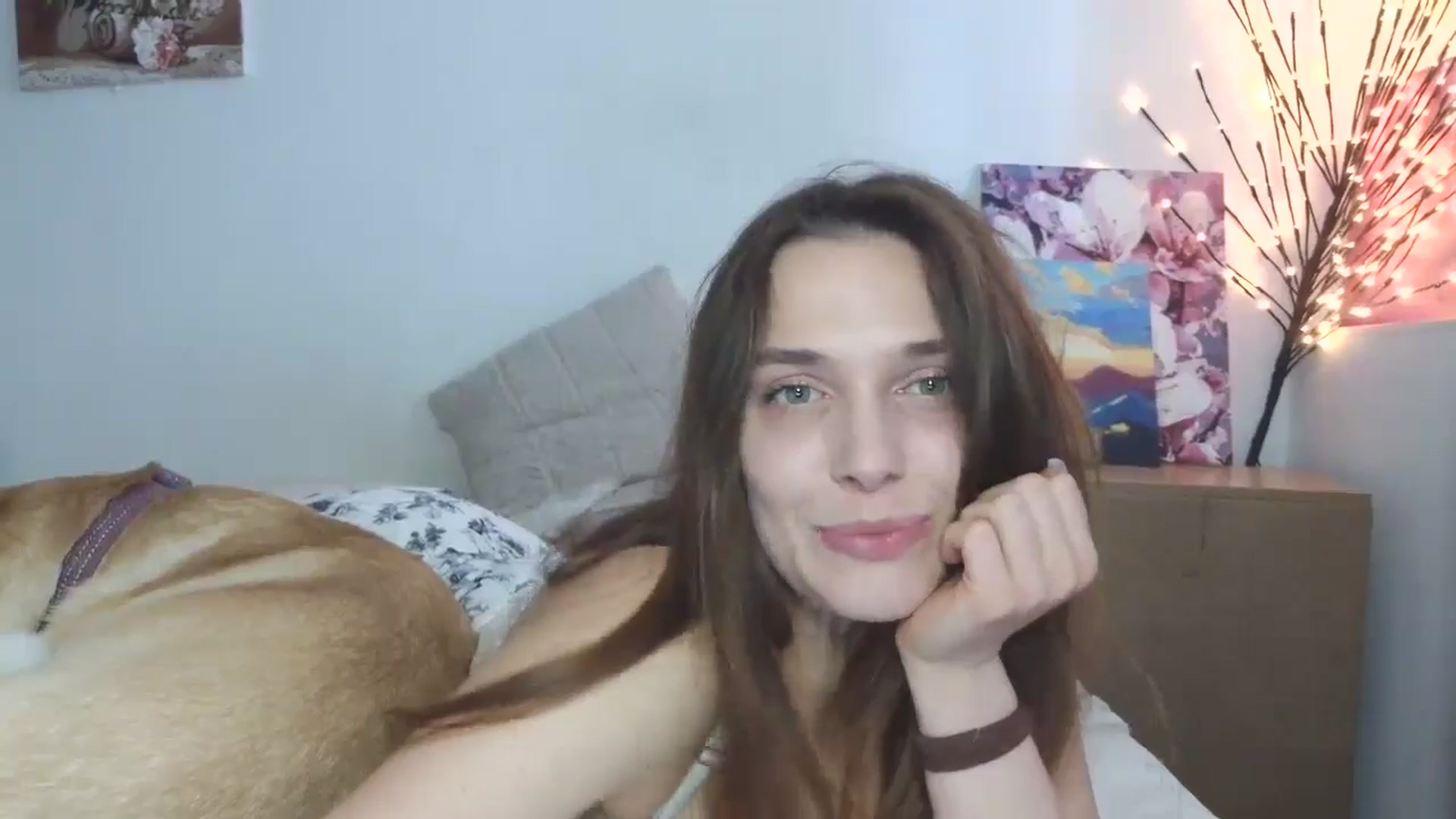 Gallery image thumbnail from HaleyReed's myfreecams stream on, 04/13/2026, 12:59 image 20 of 20