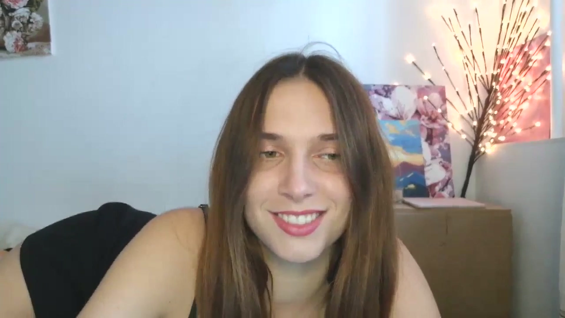Gallery image thumbnail from HaleyReed's myfreecams stream on, 04/16/2026, 11:02 image 9 of 20