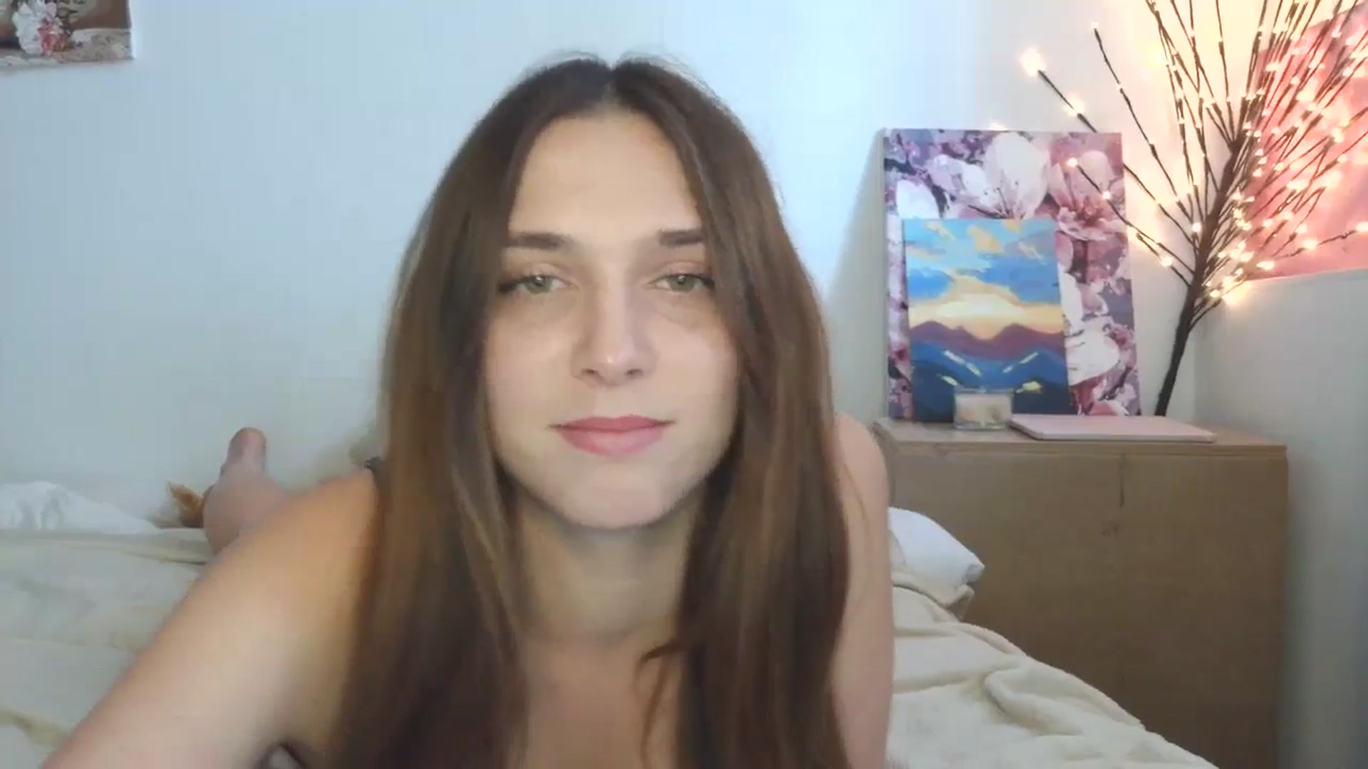 Gallery image thumbnail from HaleyReed's myfreecams stream on, 04/16/2026, 12:17 image 12 of 20