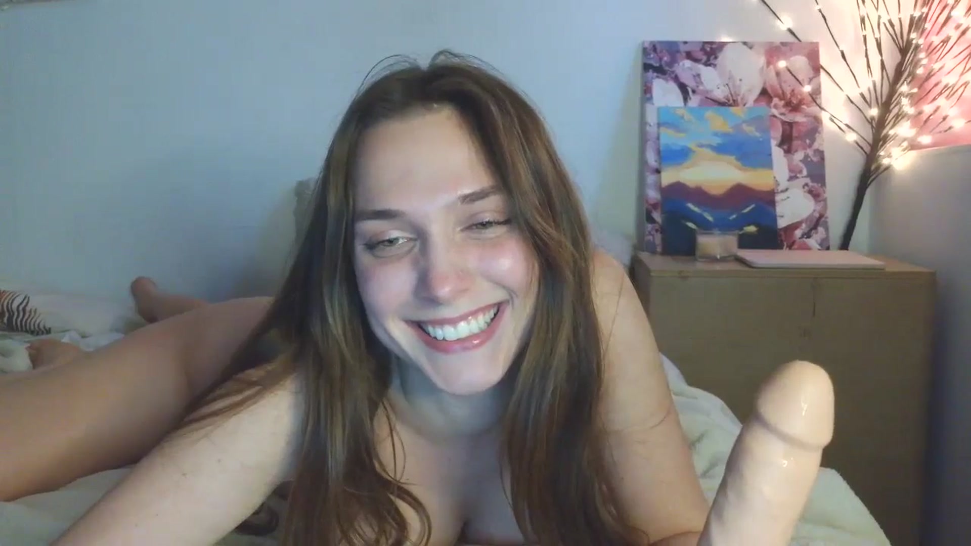 Gallery image thumbnail from HaleyReed's myfreecams stream on, 04/16/2026, 16:01 image 15 of 20