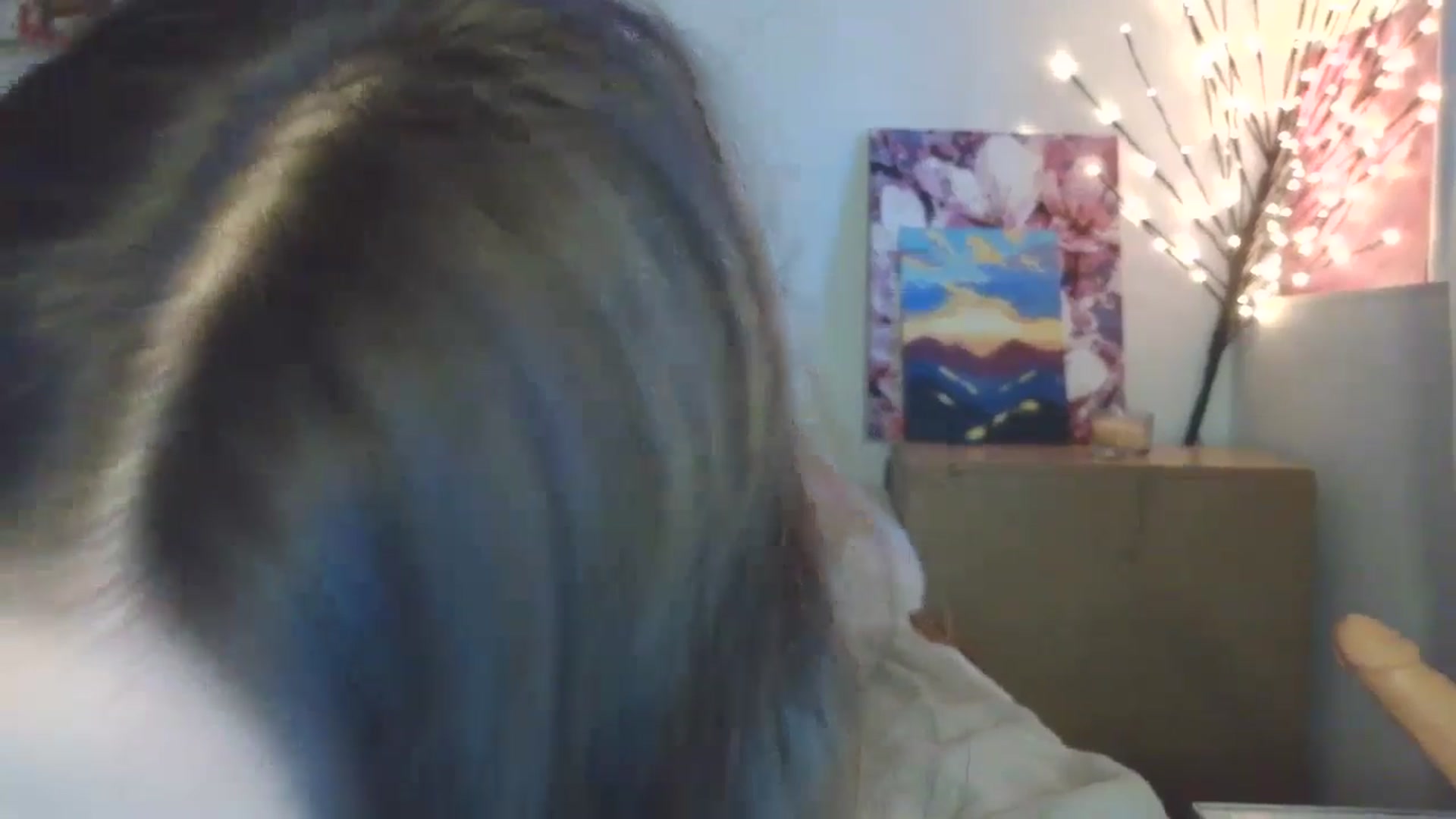 Gallery image thumbnail from HaleyReed's myfreecams stream on, 04/19/2026, 16:19 image 13 of 20
