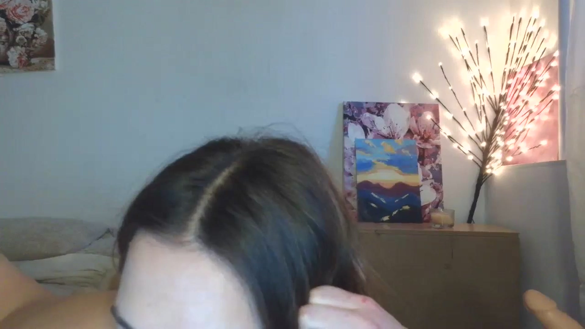 Gallery image thumbnail from HaleyReed's myfreecams stream on, 04/19/2026, 16:19 image 11 of 20