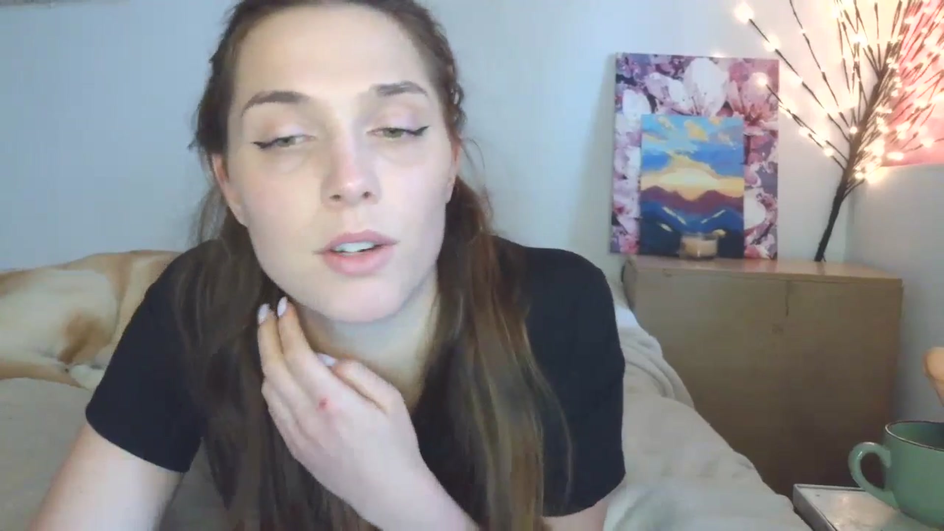 Gallery image thumbnail from HaleyReed's myfreecams stream on, 04/20/2026, 13:49 image 10 of 20