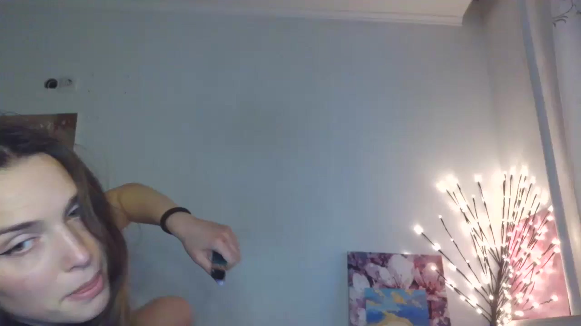 Gallery image thumbnail from HaleyReed's myfreecams stream on, 04/20/2026, 15:59 image 17 of 20
