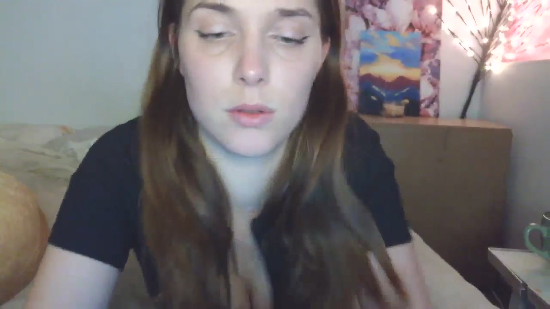 Gallery image thumbnail from HaleyReed's myfreecams stream on, 04/20/2026, 15:59 image 18 of 20