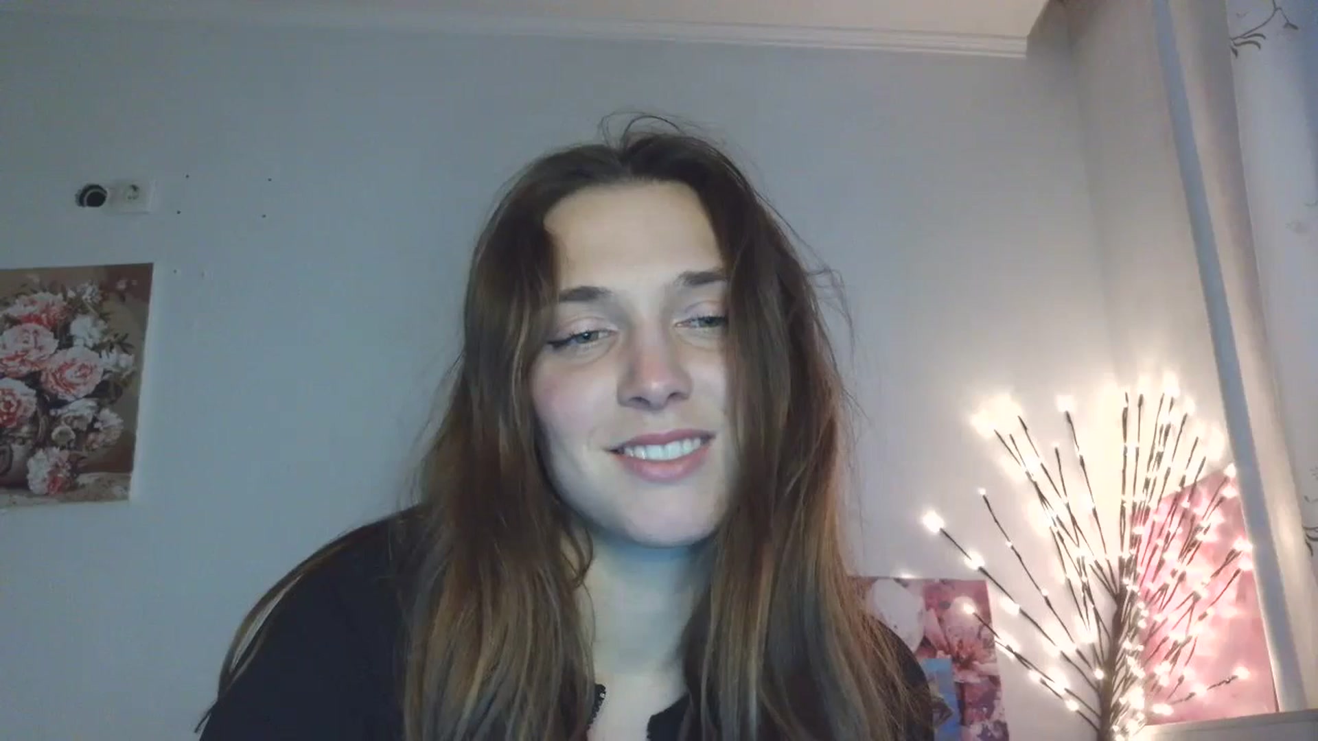 Gallery image thumbnail from HaleyReed's myfreecams stream on, 04/20/2026, 15:59 image 8 of 20