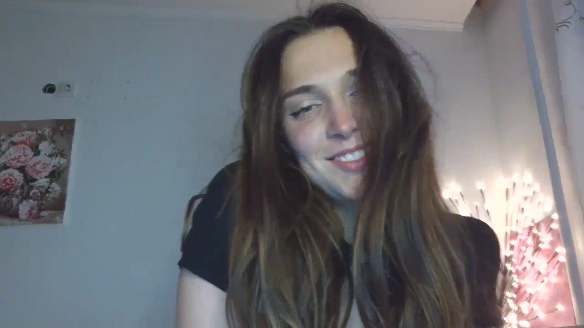 Gallery image thumbnail from HaleyReed's myfreecams stream on, 04/20/2026, 15:59 image 9 of 20