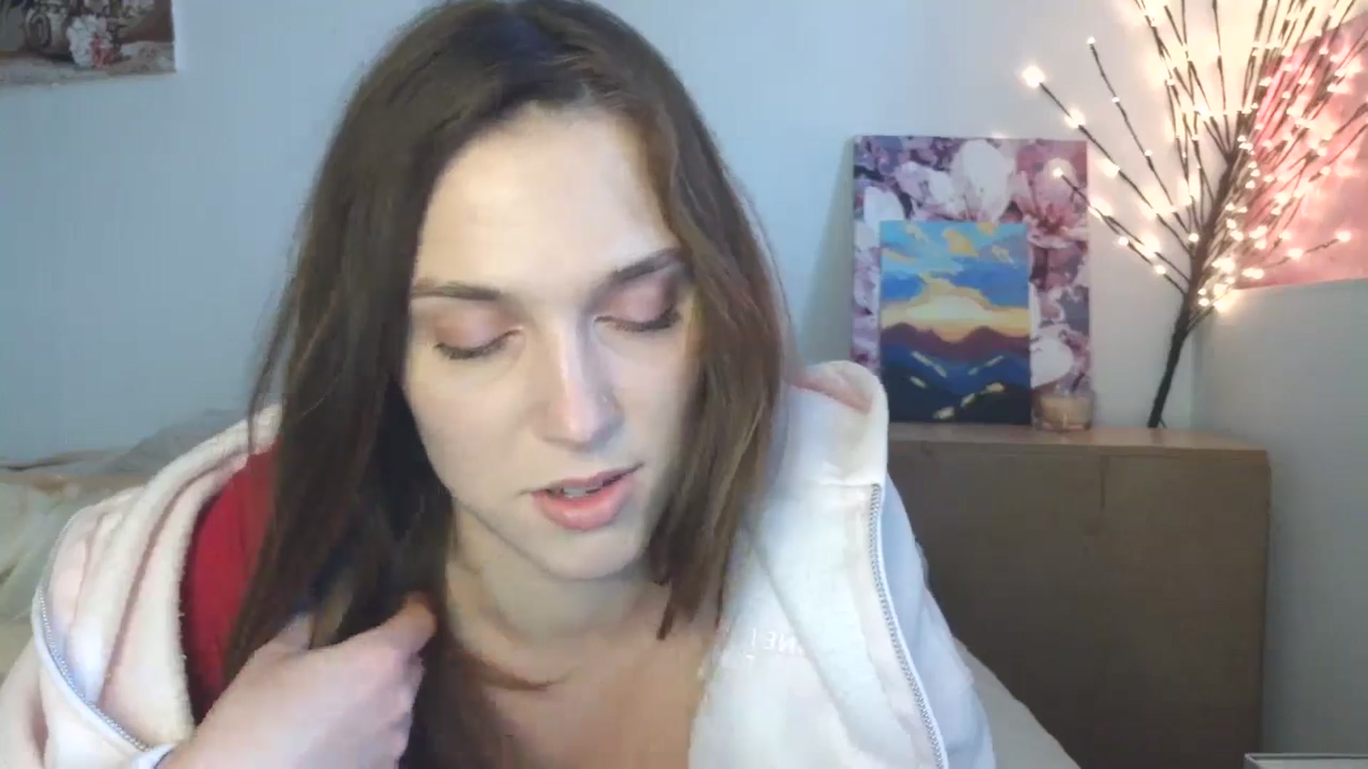 Gallery image thumbnail from HaleyReed's myfreecams stream on, 04/23/2026, 11:05 image 8 of 20