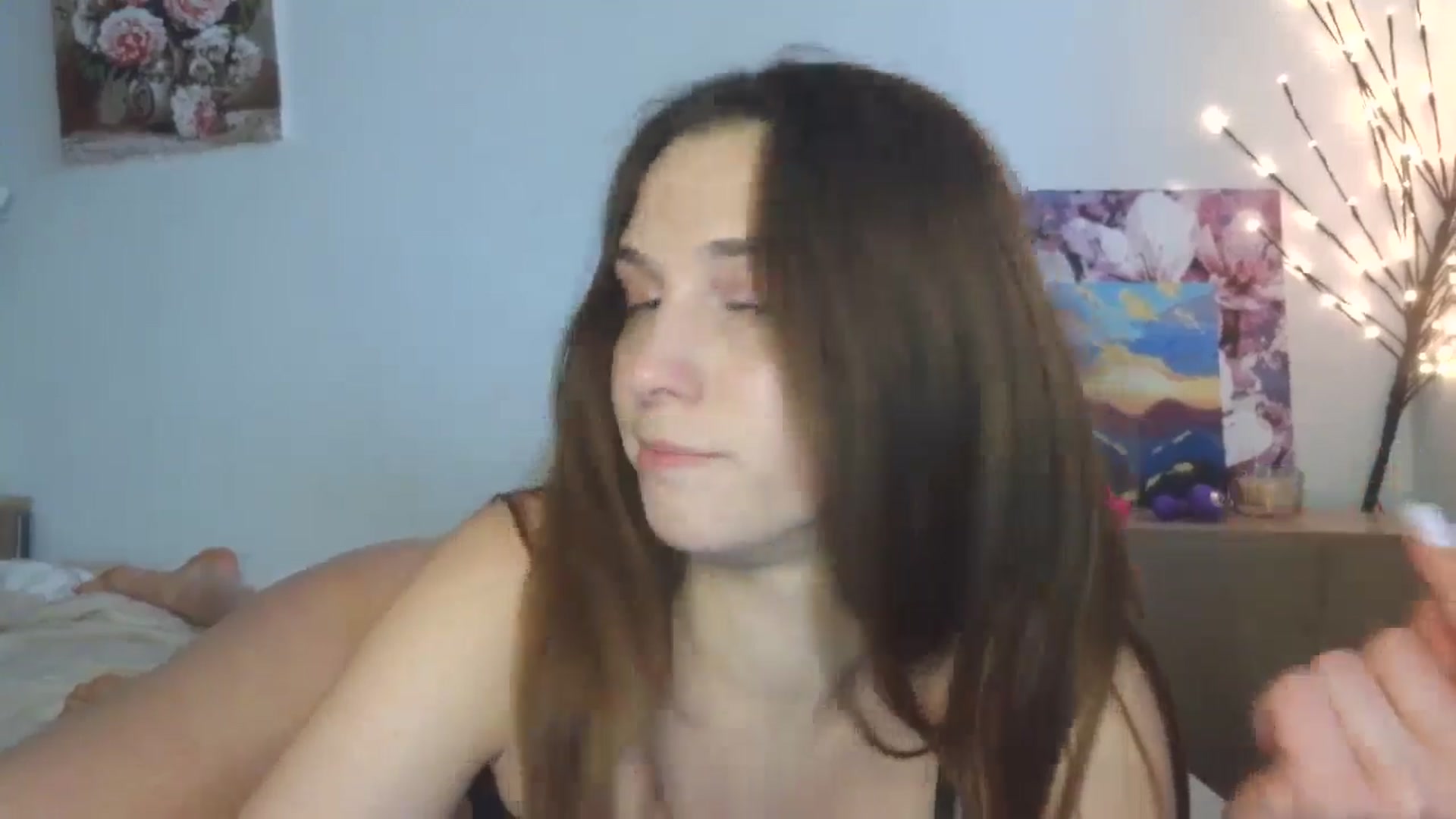 Gallery image thumbnail from HaleyReed's myfreecams stream on, 04/23/2026, 13:06 image 18 of 20
