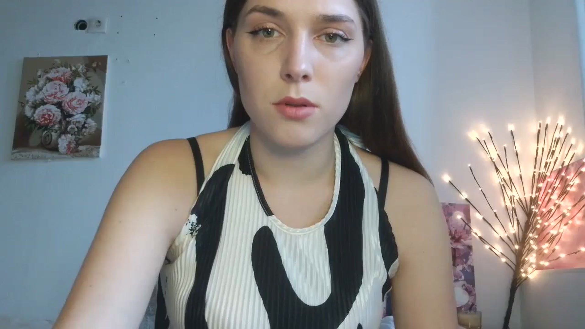 Gallery image thumbnail from HaleyReed's myfreecams stream on, 04/24/2026, 11:29 image 7 of 20
