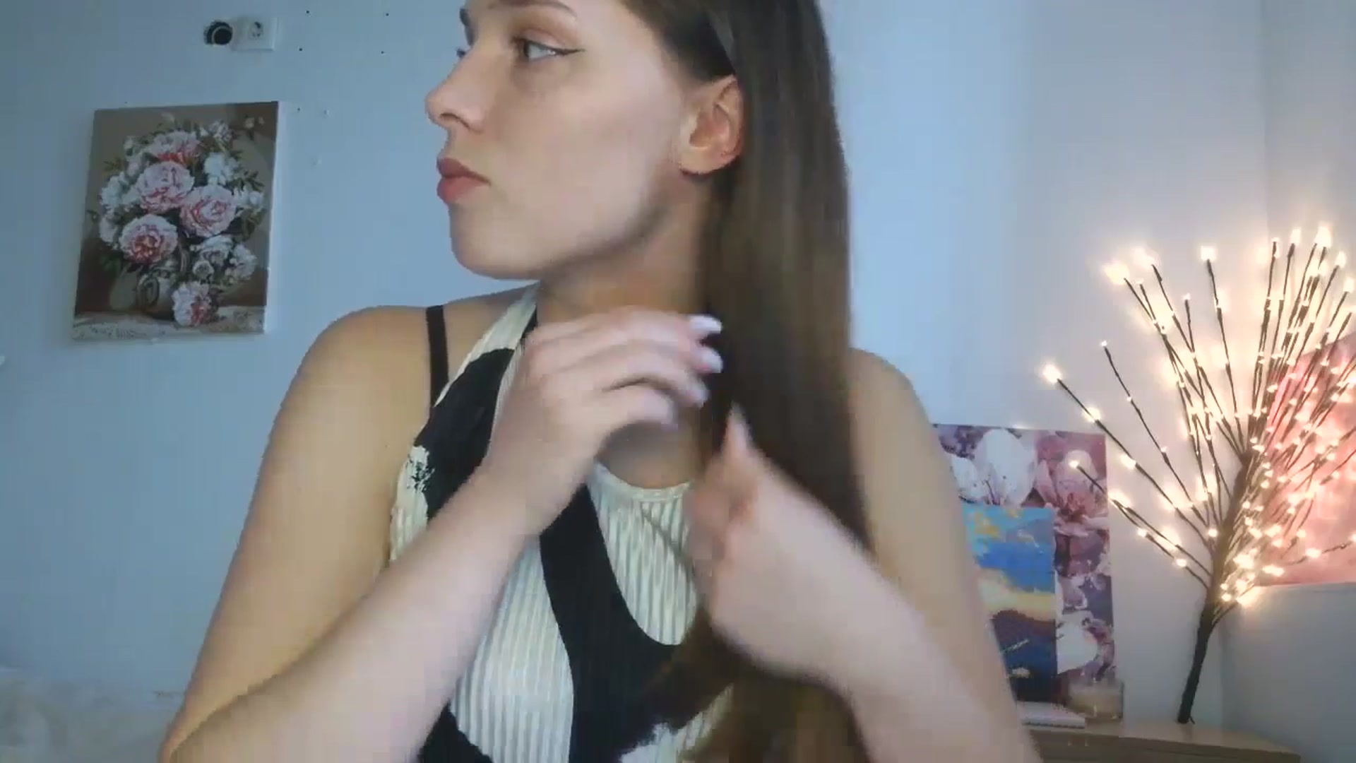 Gallery image thumbnail from HaleyReed's myfreecams stream on, 04/24/2026, 11:29 image 10 of 20