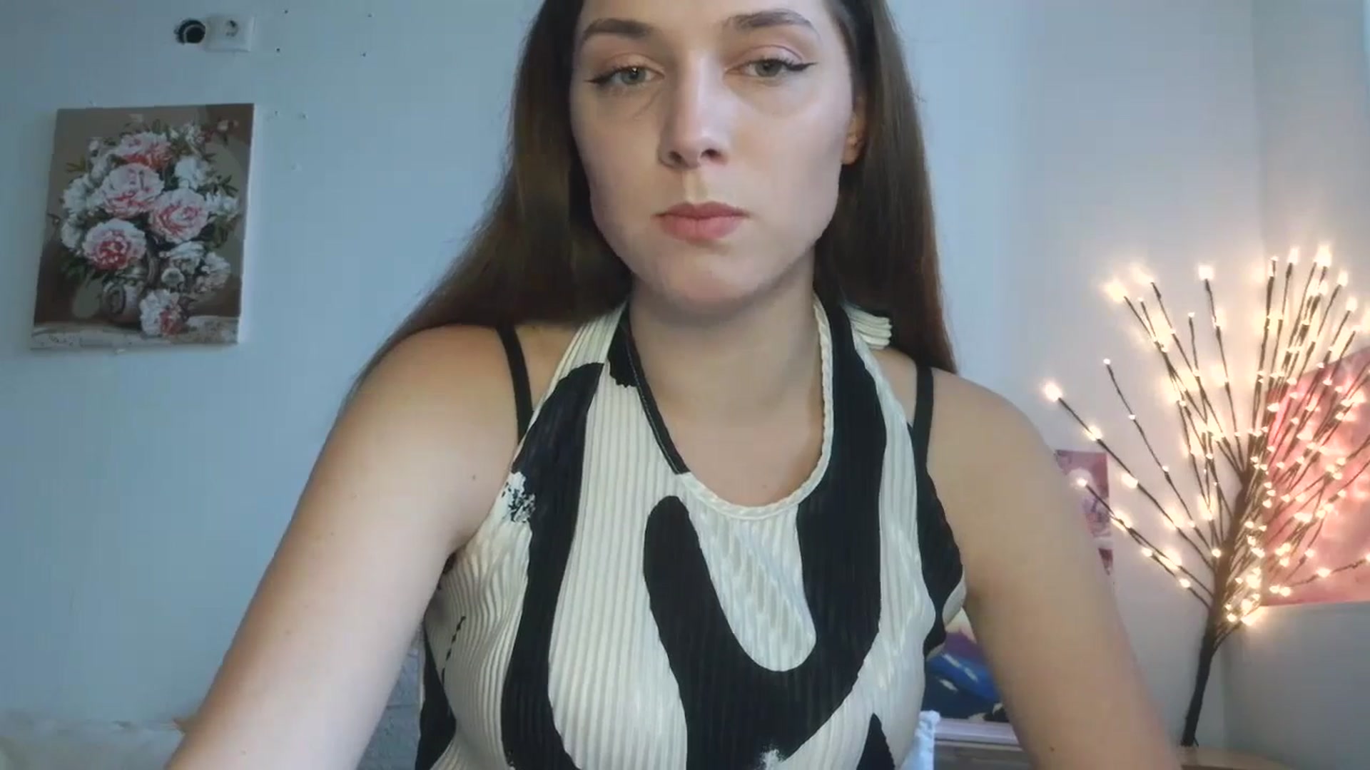 Gallery image thumbnail from HaleyReed's myfreecams stream on, 04/24/2026, 11:29 image 5 of 20