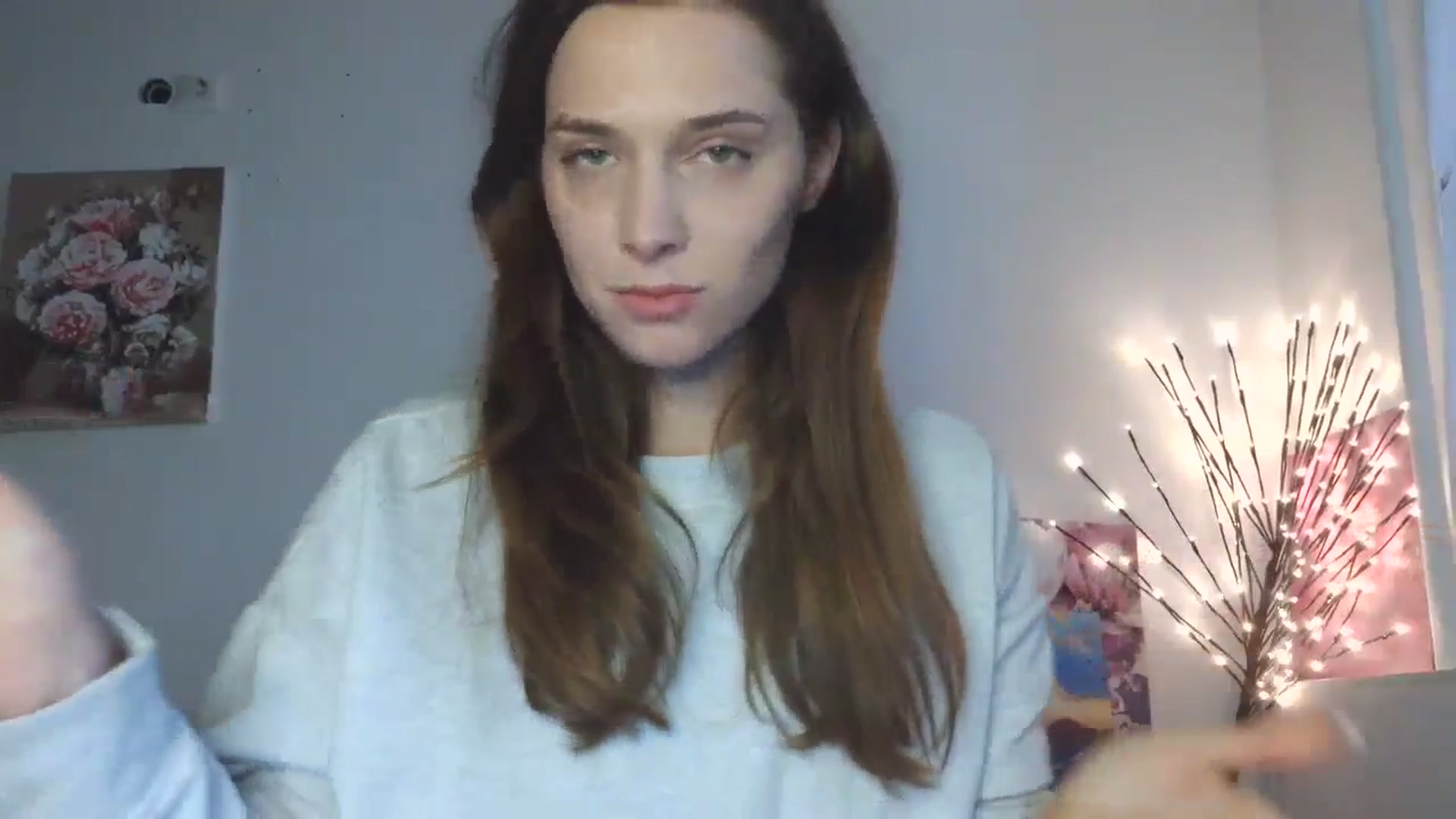 Gallery image thumbnail from HaleyReed's myfreecams stream on, 04/26/2026, 13:28 image 15 of 20