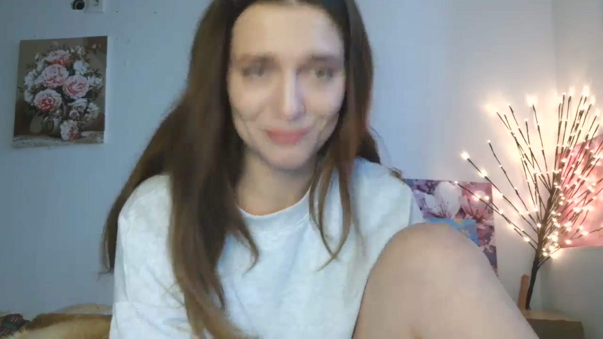 Gallery image thumbnail from HaleyReed's myfreecams stream on, 04/26/2026, 13:28 image 7 of 20