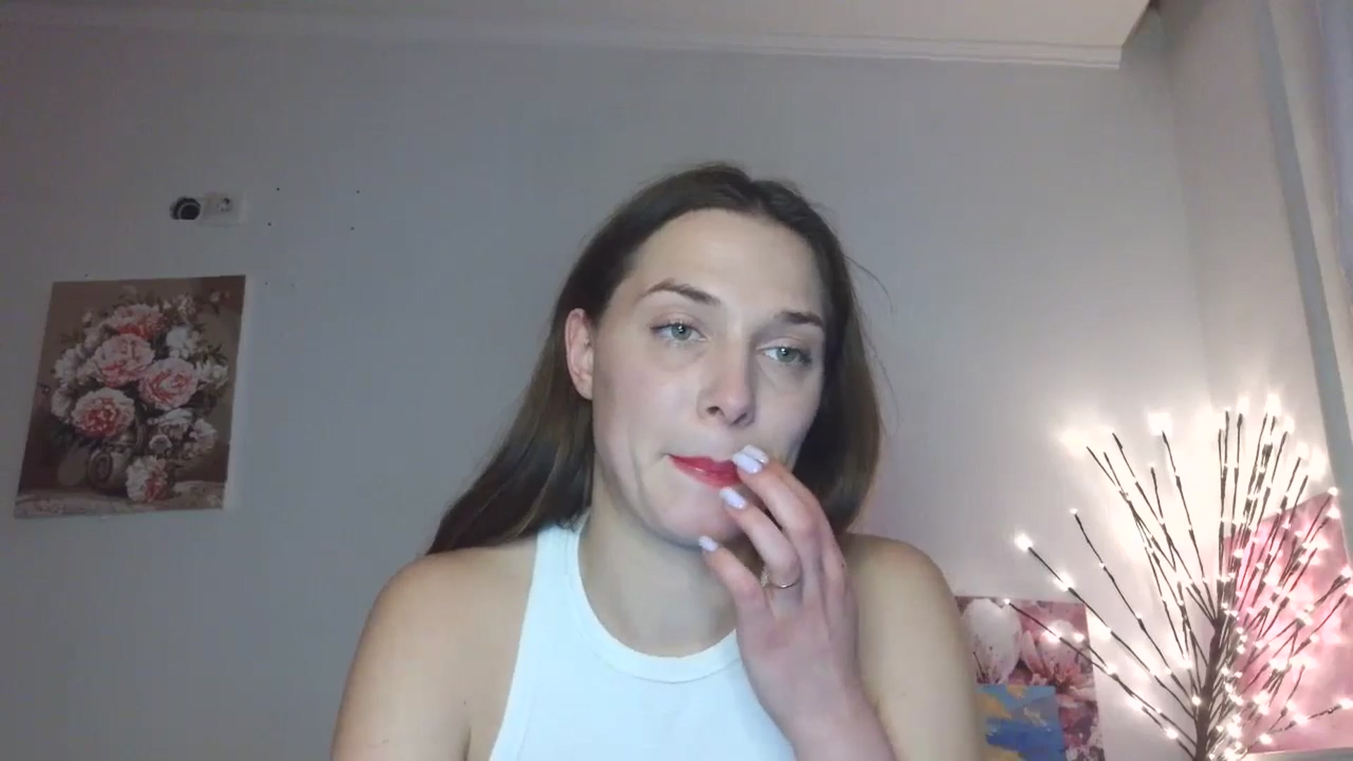 Gallery image thumbnail from HaleyReed's myfreecams stream on, 04/26/2026, 16:36 image 19 of 20