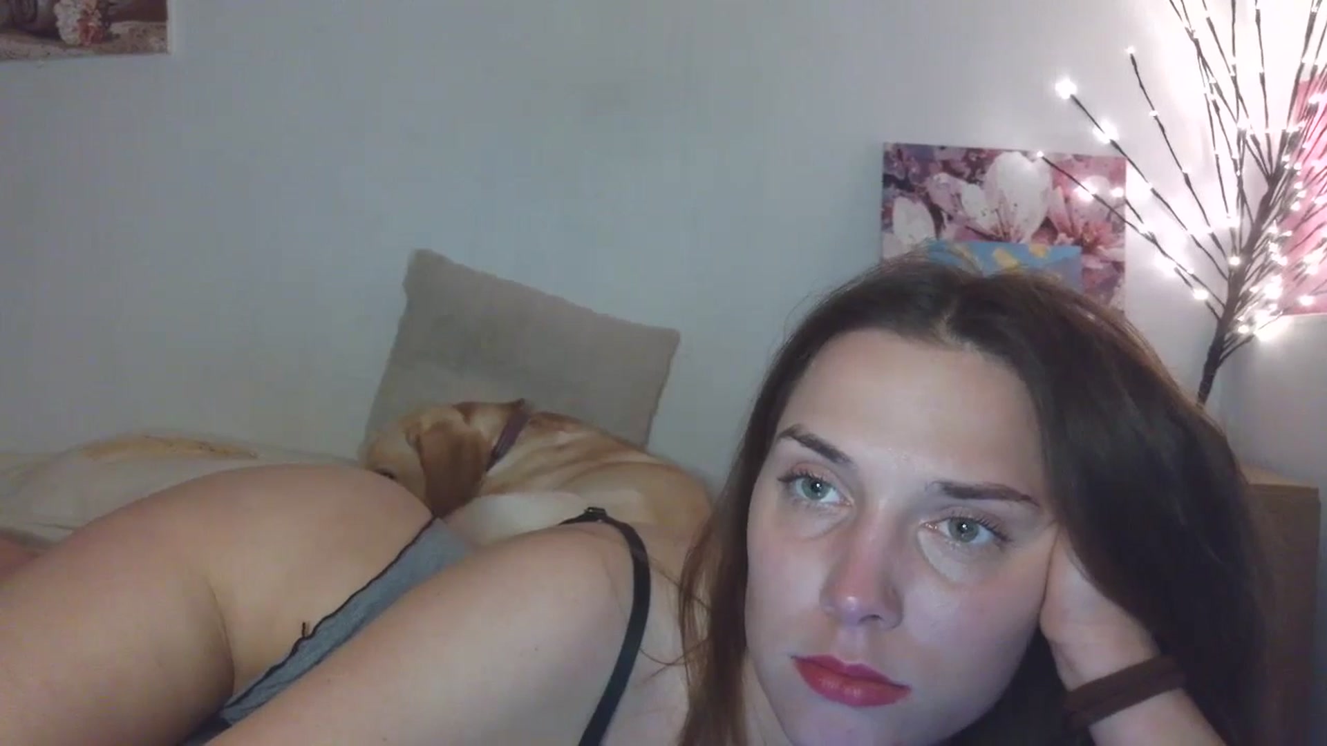 Gallery image thumbnail from HaleyReed's myfreecams stream on, 04/26/2026, 18:32 image 20 of 20