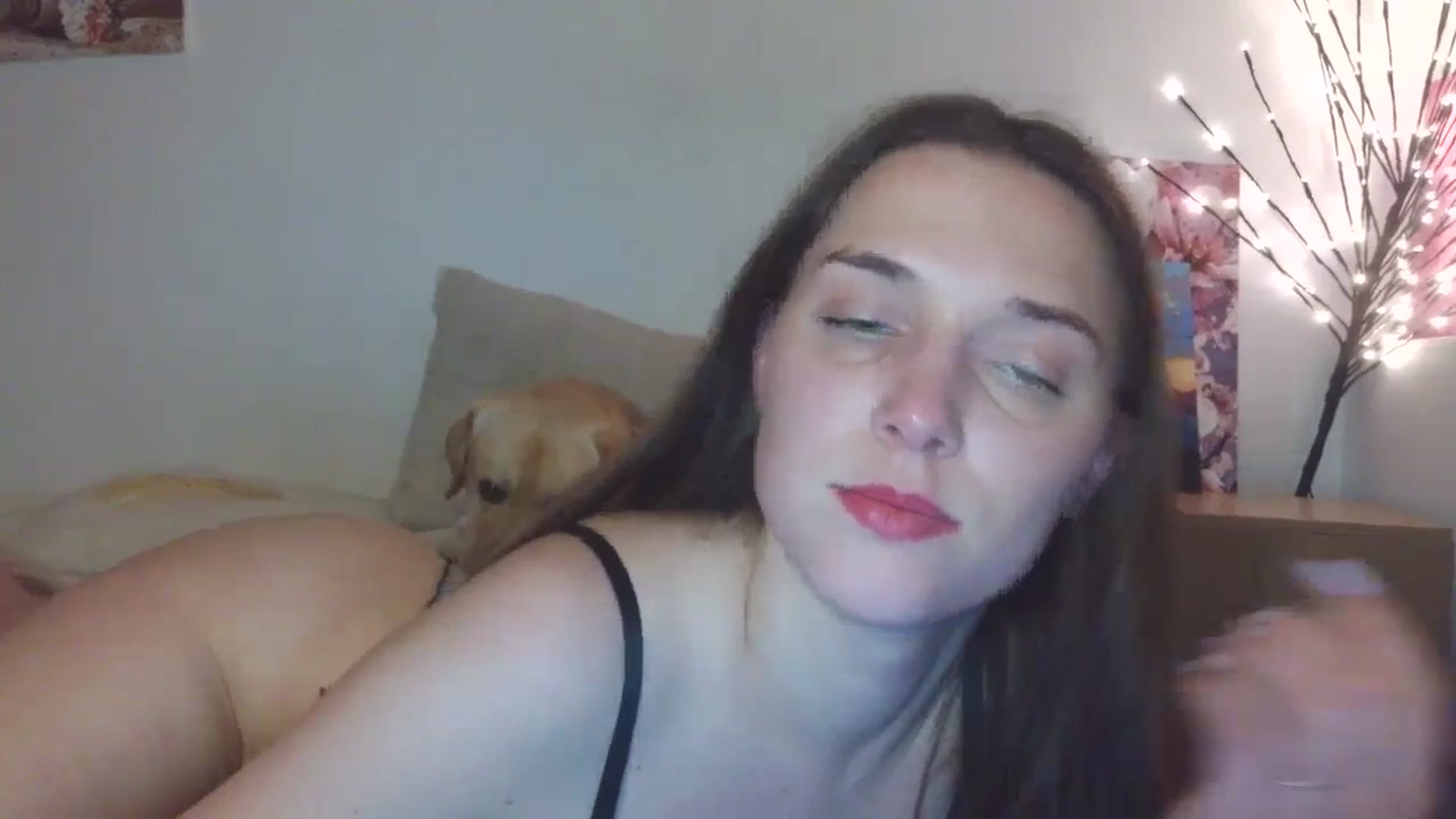 Gallery image thumbnail from HaleyReed's myfreecams stream on, 04/26/2026, 18:32 image 9 of 20