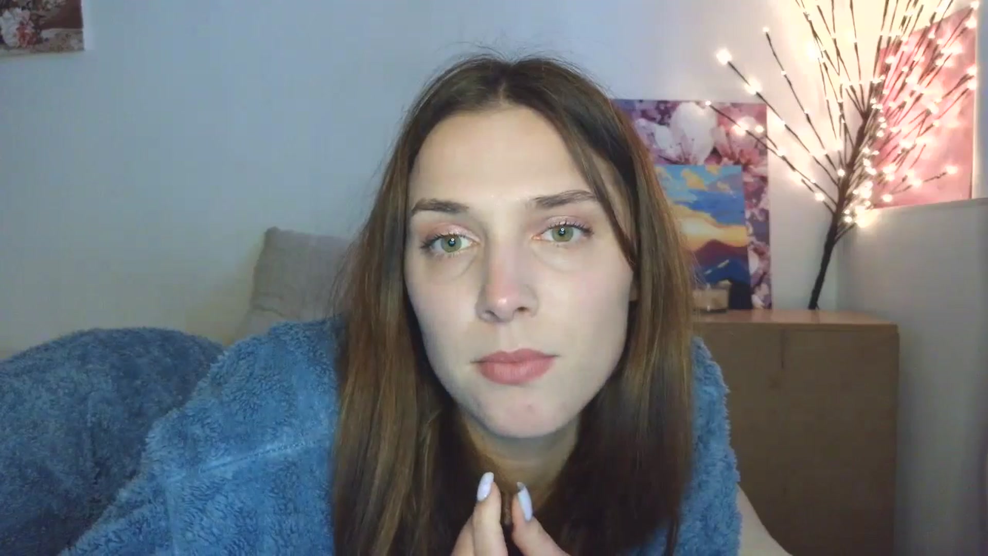Gallery image thumbnail from HaleyReed's myfreecams stream on, 04/27/2026, 15:42 image 12 of 20