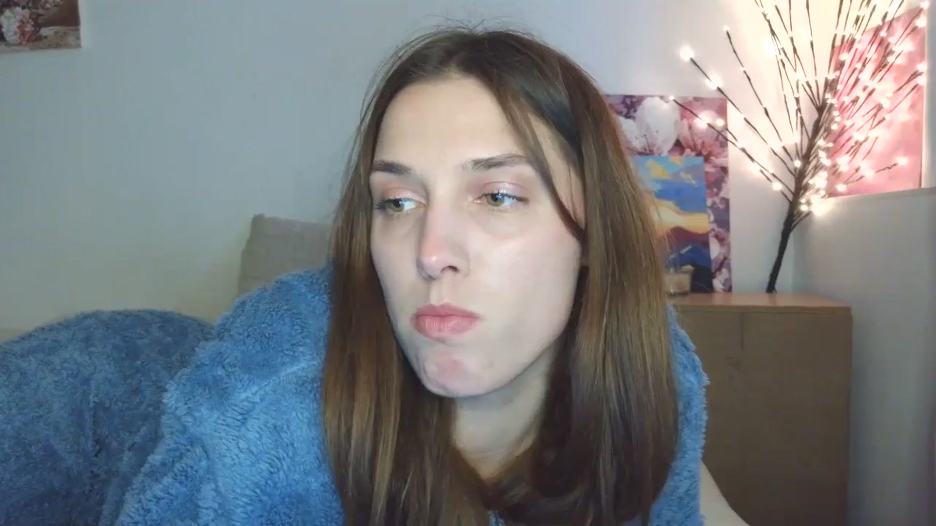 Gallery image thumbnail from HaleyReed's myfreecams stream on, 04/27/2026, 15:42 image 15 of 20