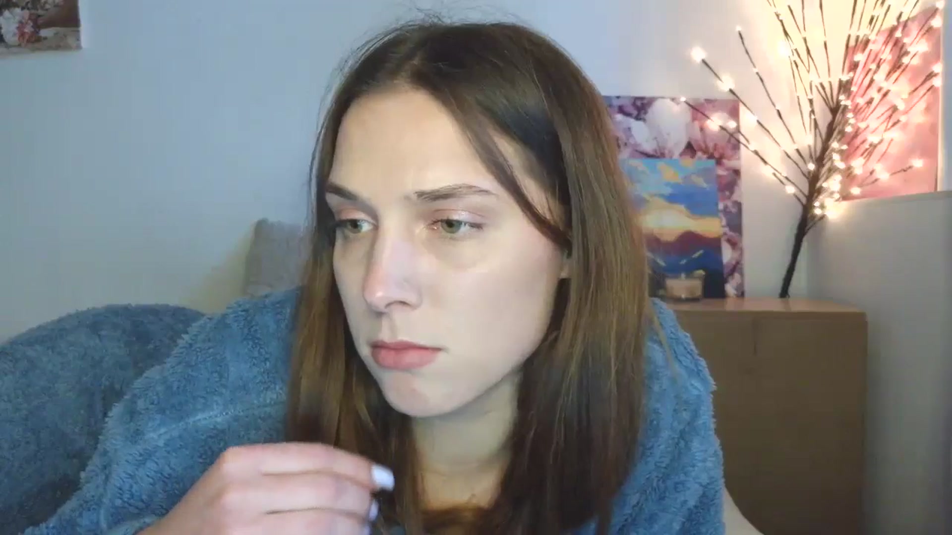 Gallery image thumbnail from HaleyReed's myfreecams stream on, 04/27/2026, 15:42 image 9 of 20