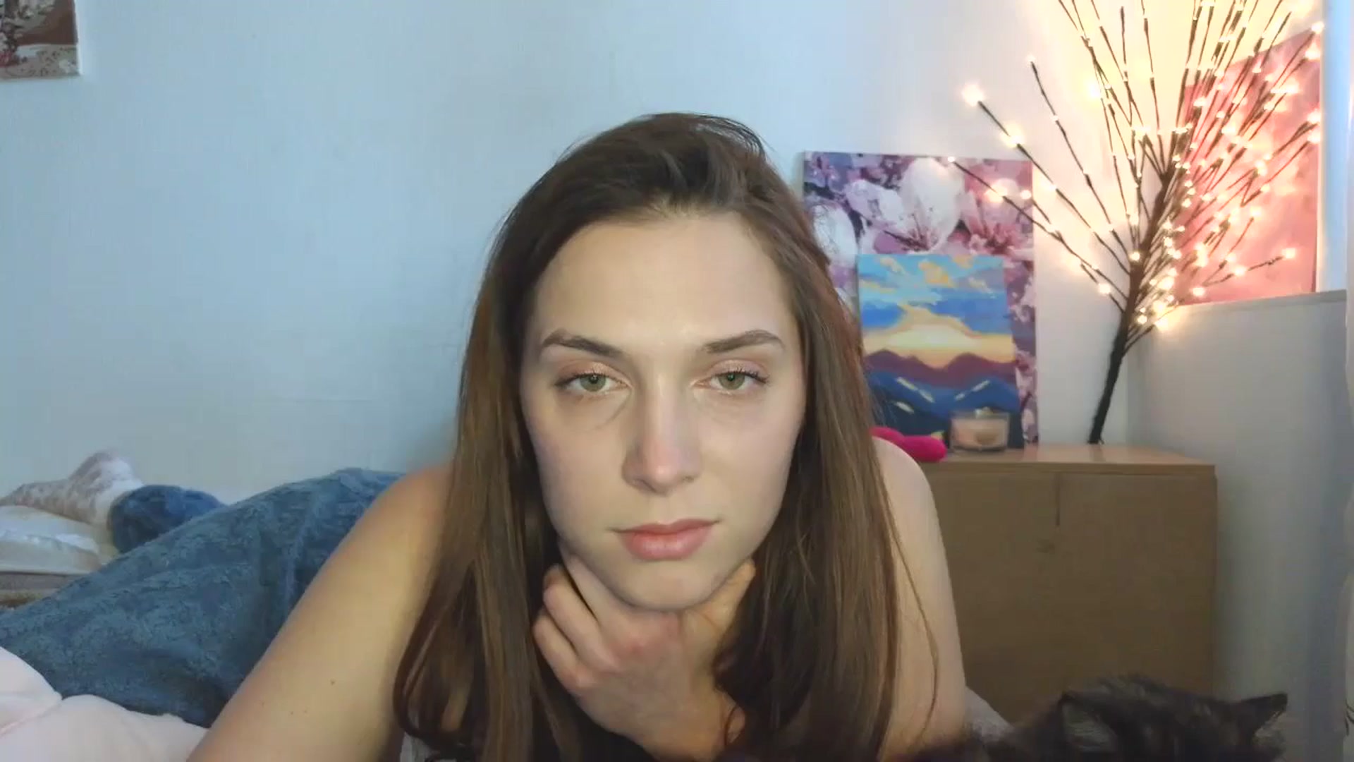 Gallery image thumbnail from HaleyReed's myfreecams stream on, 04/29/2026, 15:20 image 19 of 20
