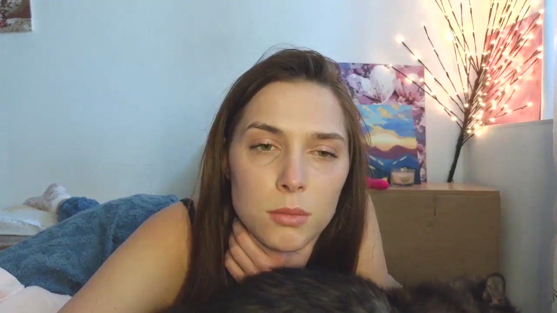 Gallery image thumbnail from HaleyReed's myfreecams stream on, 04/29/2026, 15:20 image 16 of 20